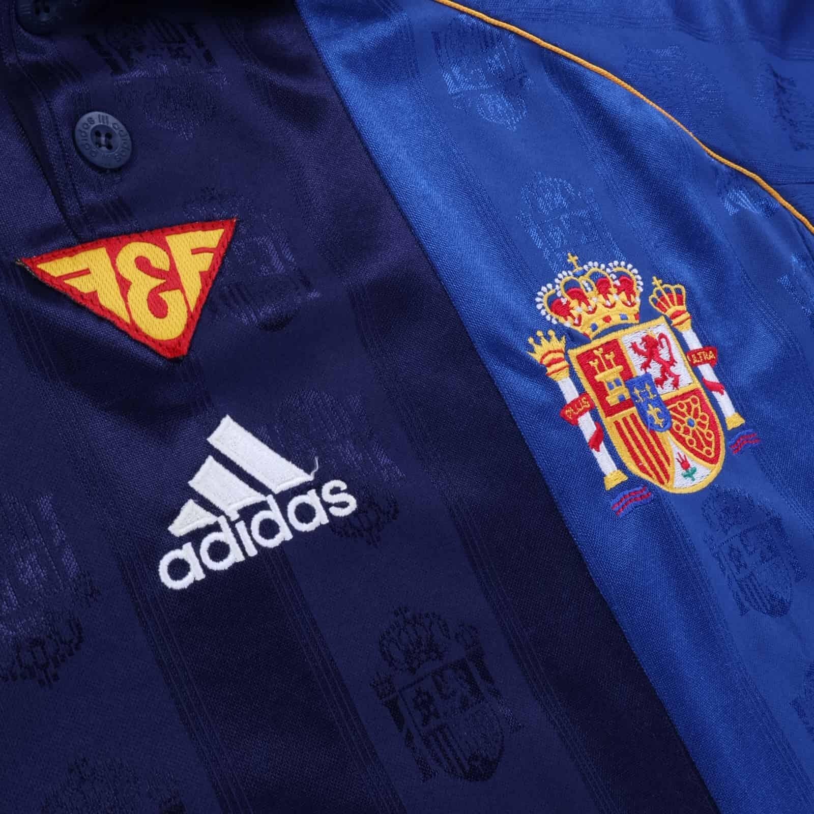 Spain 1999/00 Away Shirt - XL