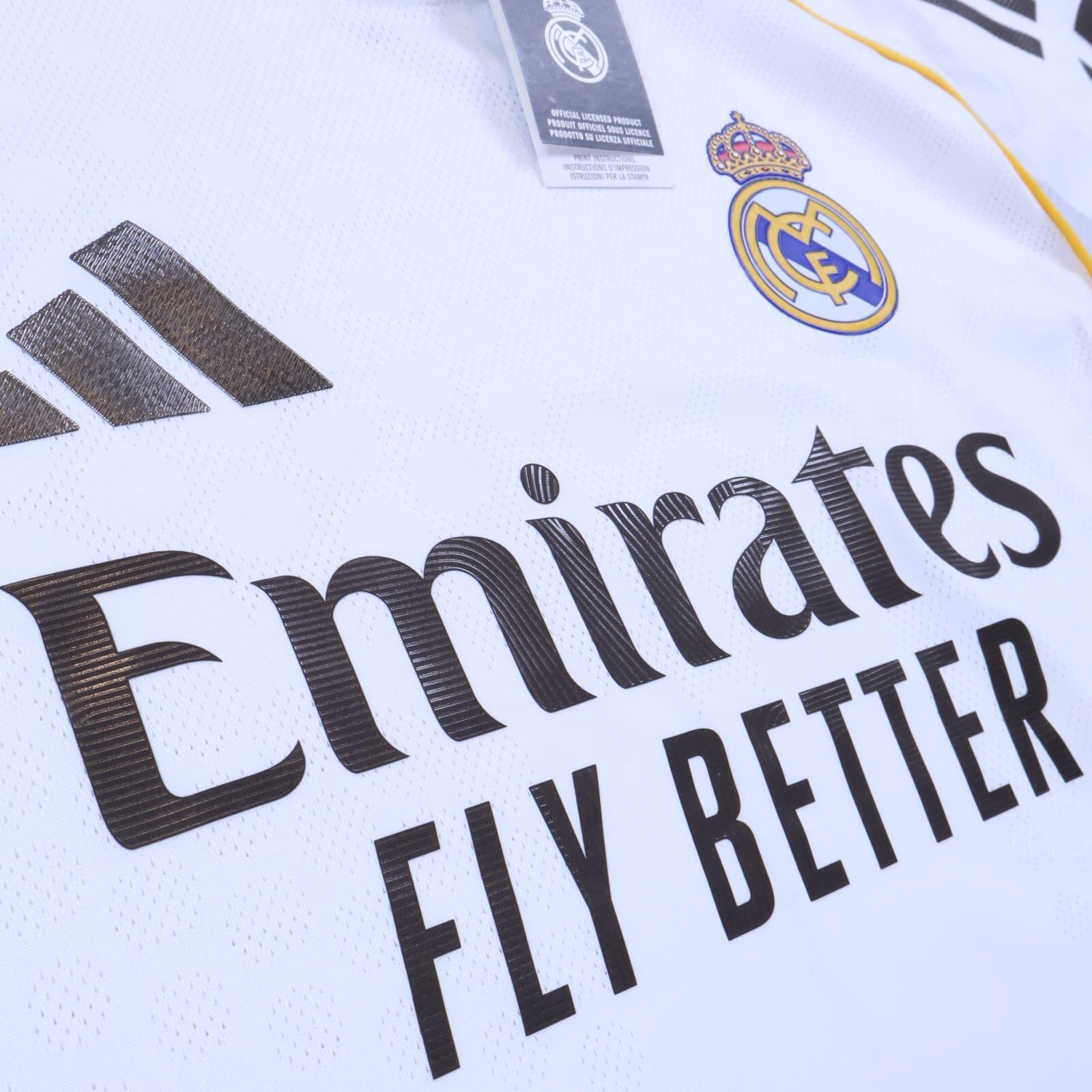 Real Madrid 2025/26 Home Shirt - M- BACK