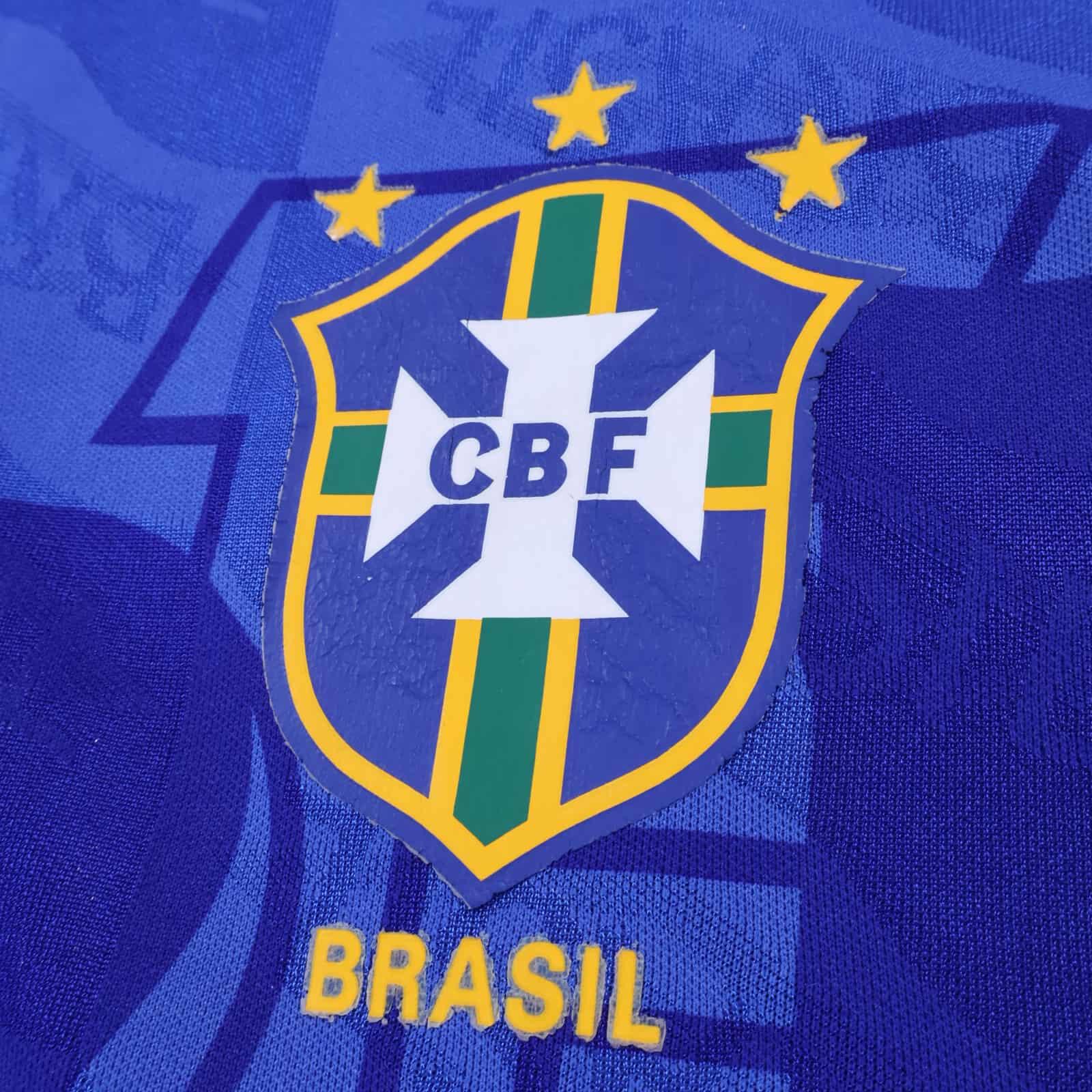 Brazil 1991/93 Away Shirt - S