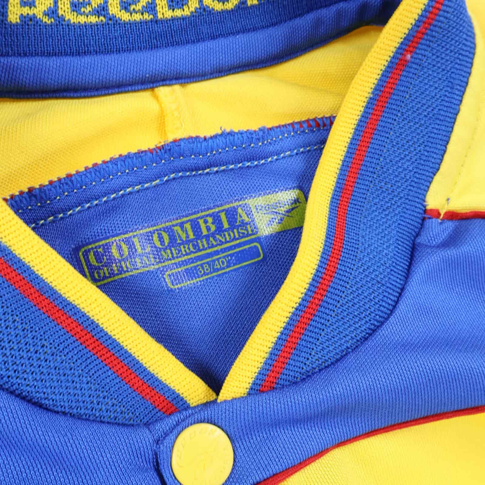 Colombia 2001/03 Home Shirt - M