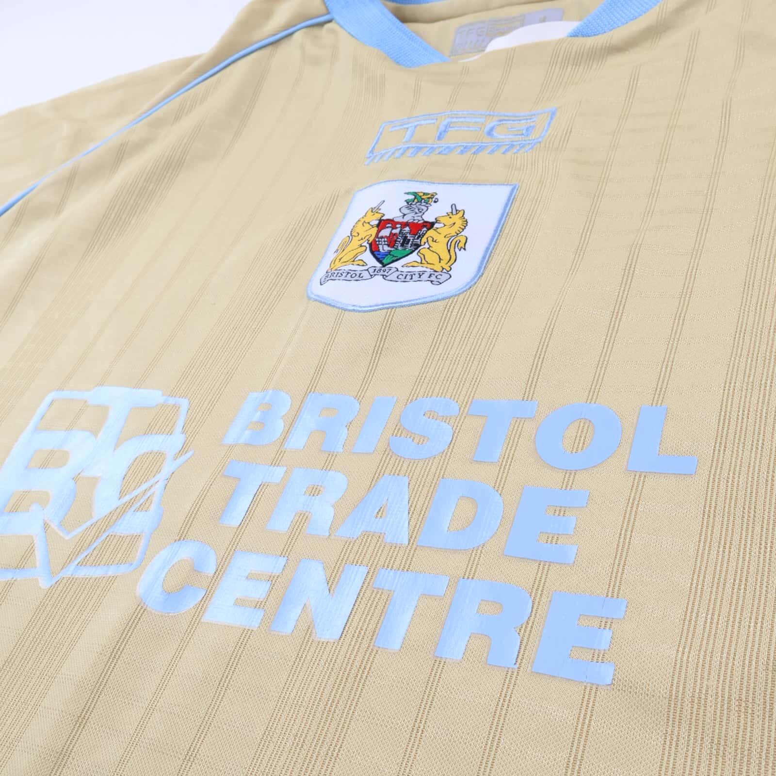 Bristol City F.C 2005/06 Away Shirt - M- BACK