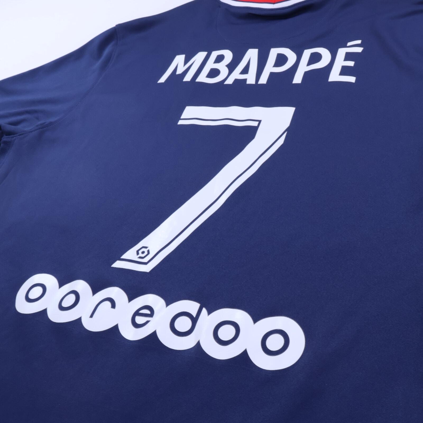 Paris Saint-Germain F.C Mbappé #7 2021/22 Home Shirt - M- TAGS
