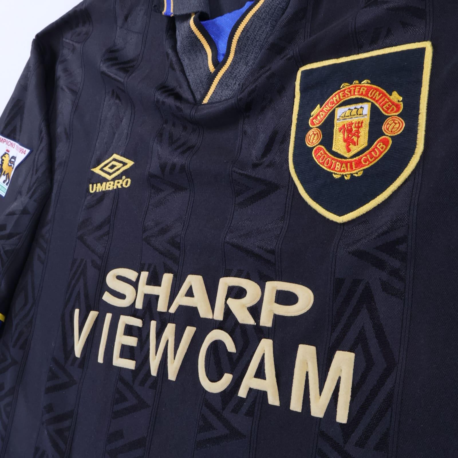 Manchester United Cantona #7 1993/95 Away Shirt - 2XL