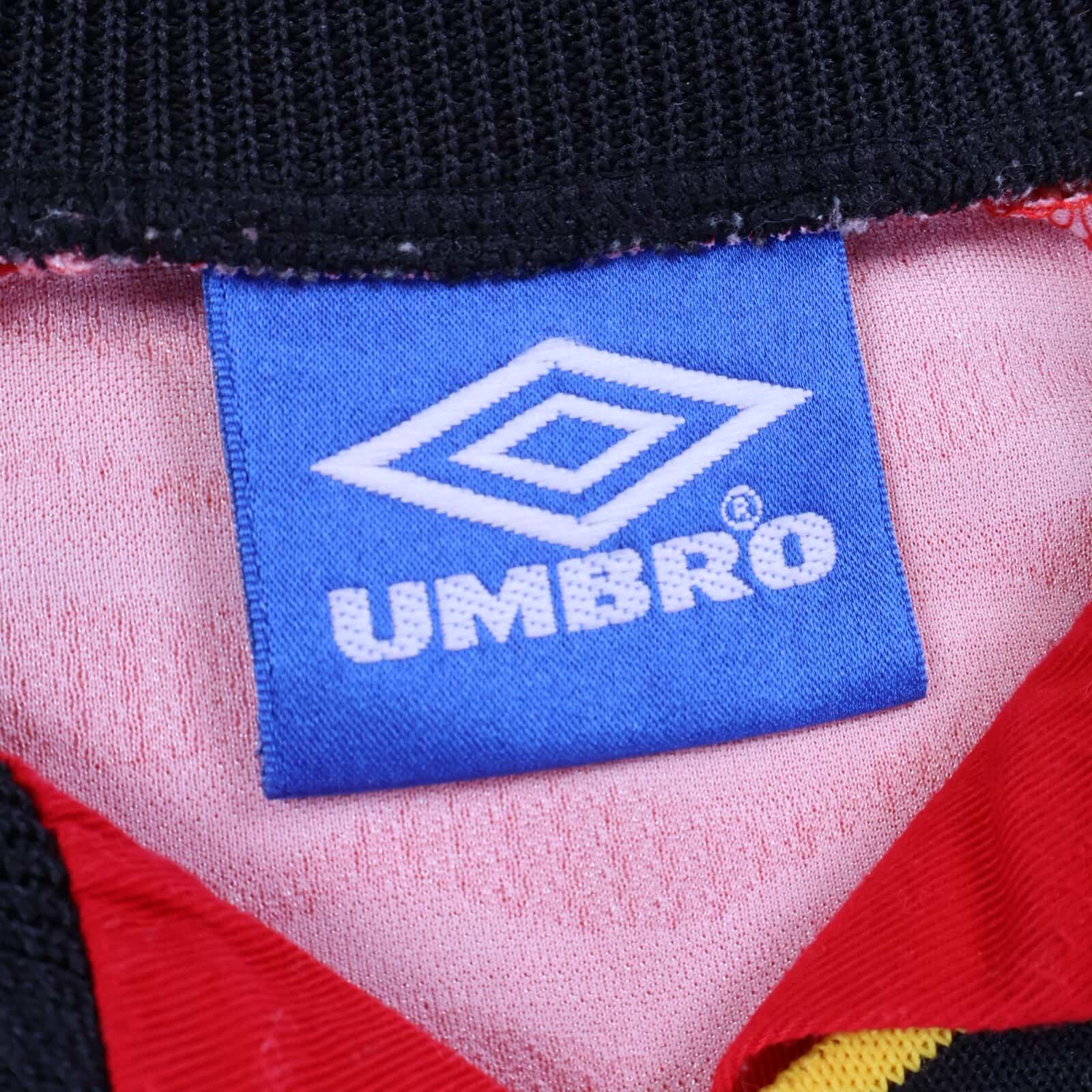Nagoya Grampus Eight 1996/98 Home Shirt - L