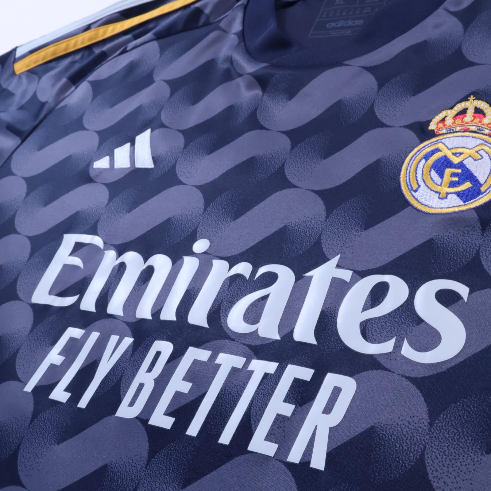 Real Madrid Bellingham #5 2023/24 Away Shirt - XL