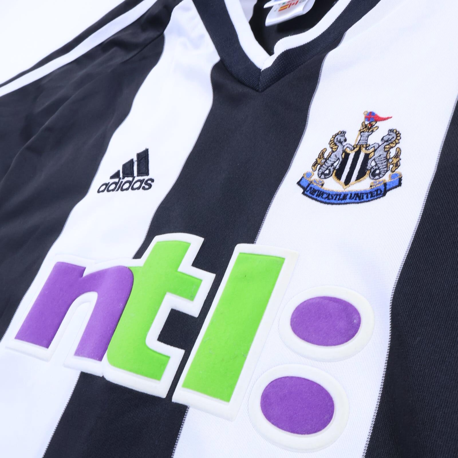 Newcastle United Robert #32 2001/03 Home Shirt - XL