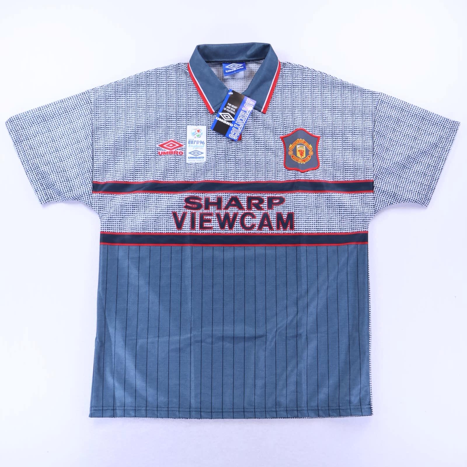*NWT* Manchester United Cantona #7 1995/96 Away Shirt - L