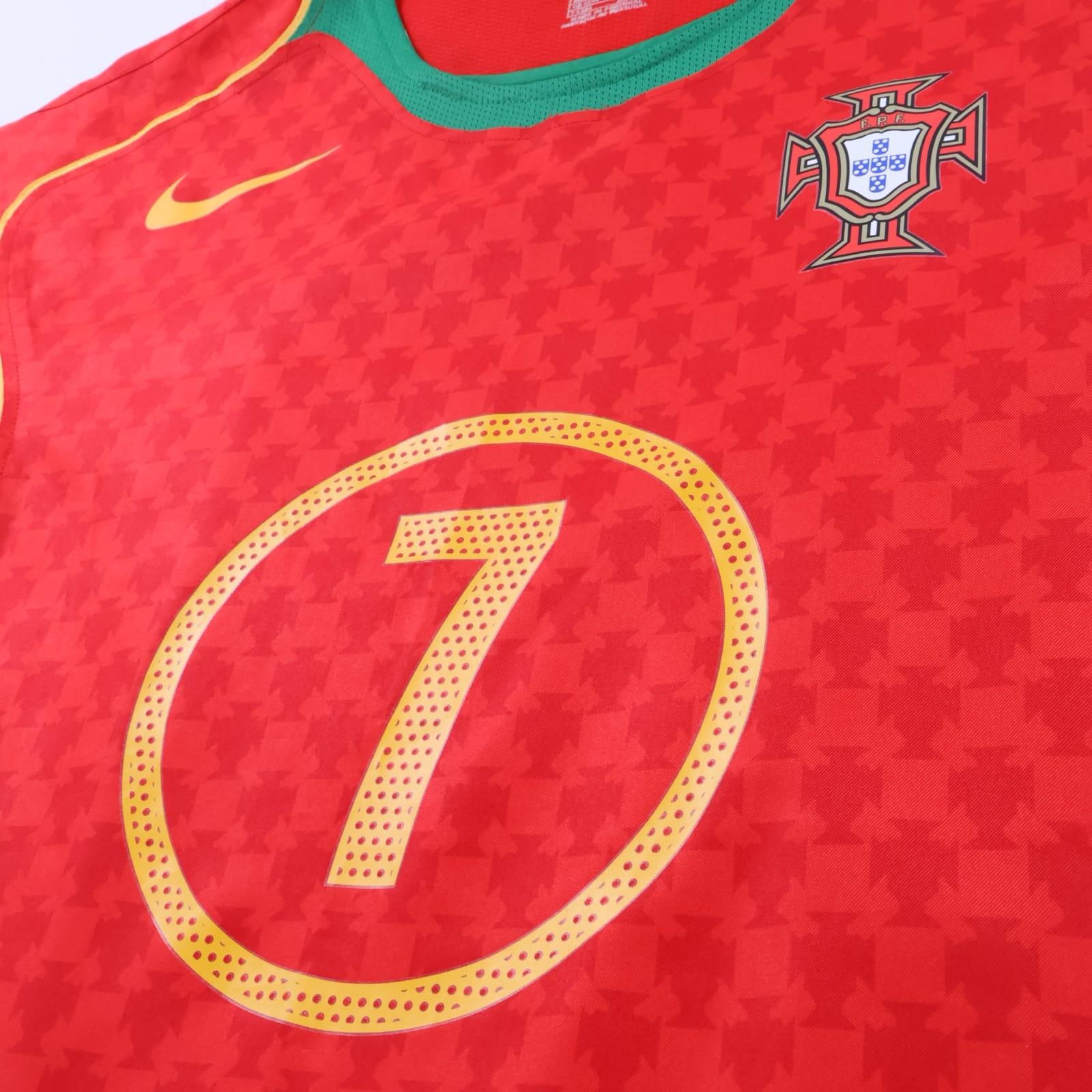 Portugal Figo #7 2004/06 Limited Edition Home Shirt - L