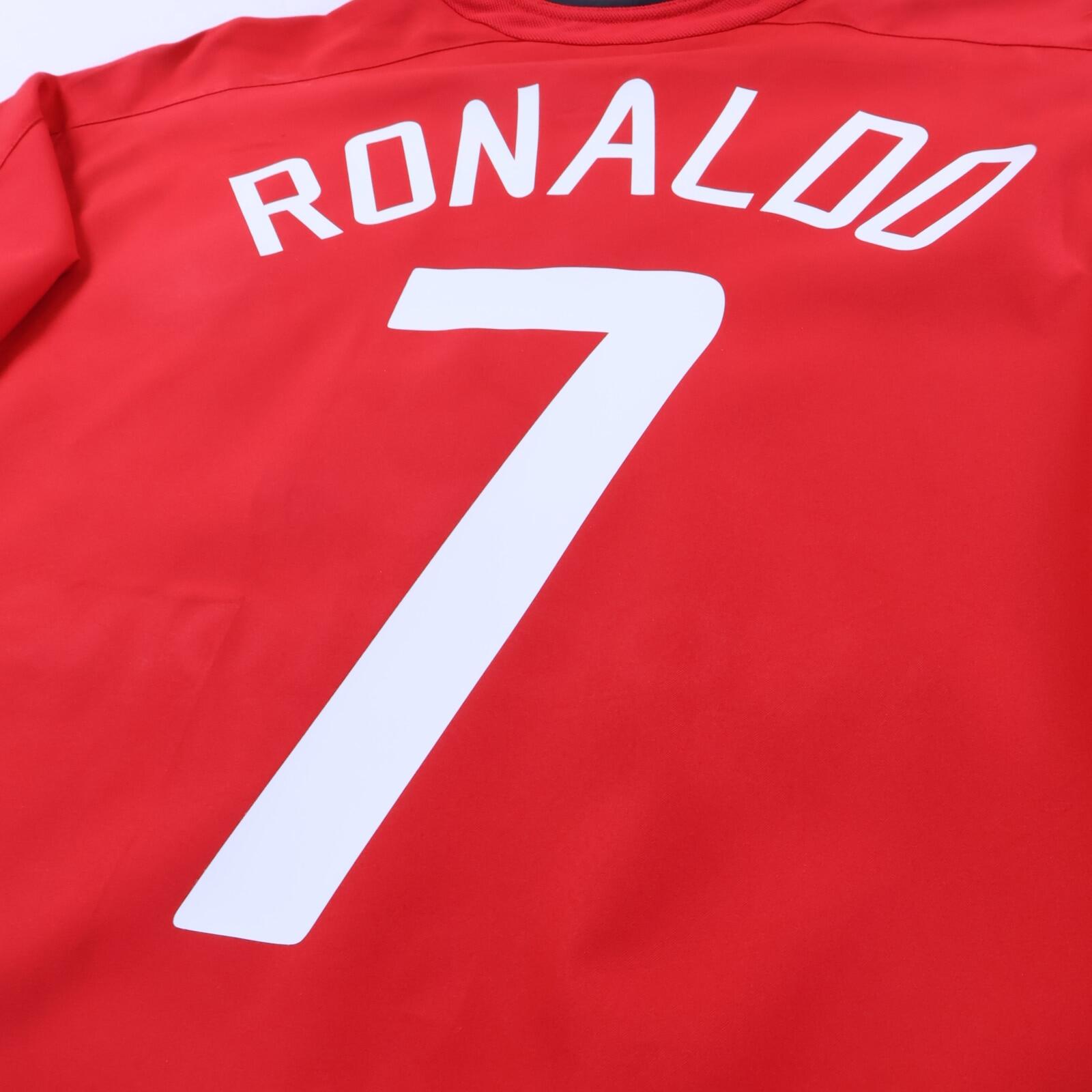 Manchester United Ronaldo #7 2002/04 Home Shirt - L