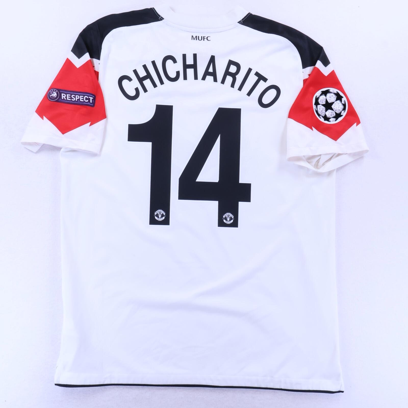 Manchester United Chicharito 2010/12 Away Shirt - L