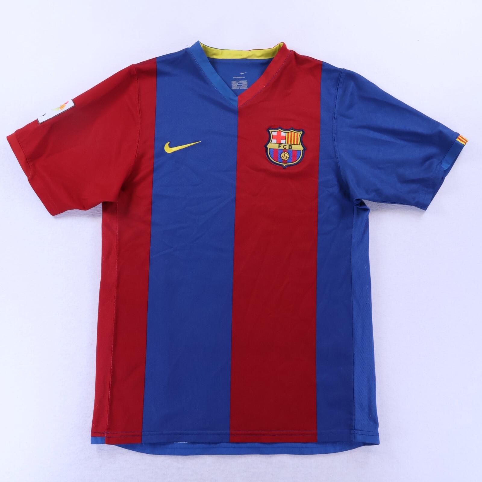 Barcelona Ronaldinho #10 2006/07 Home Shirt - S