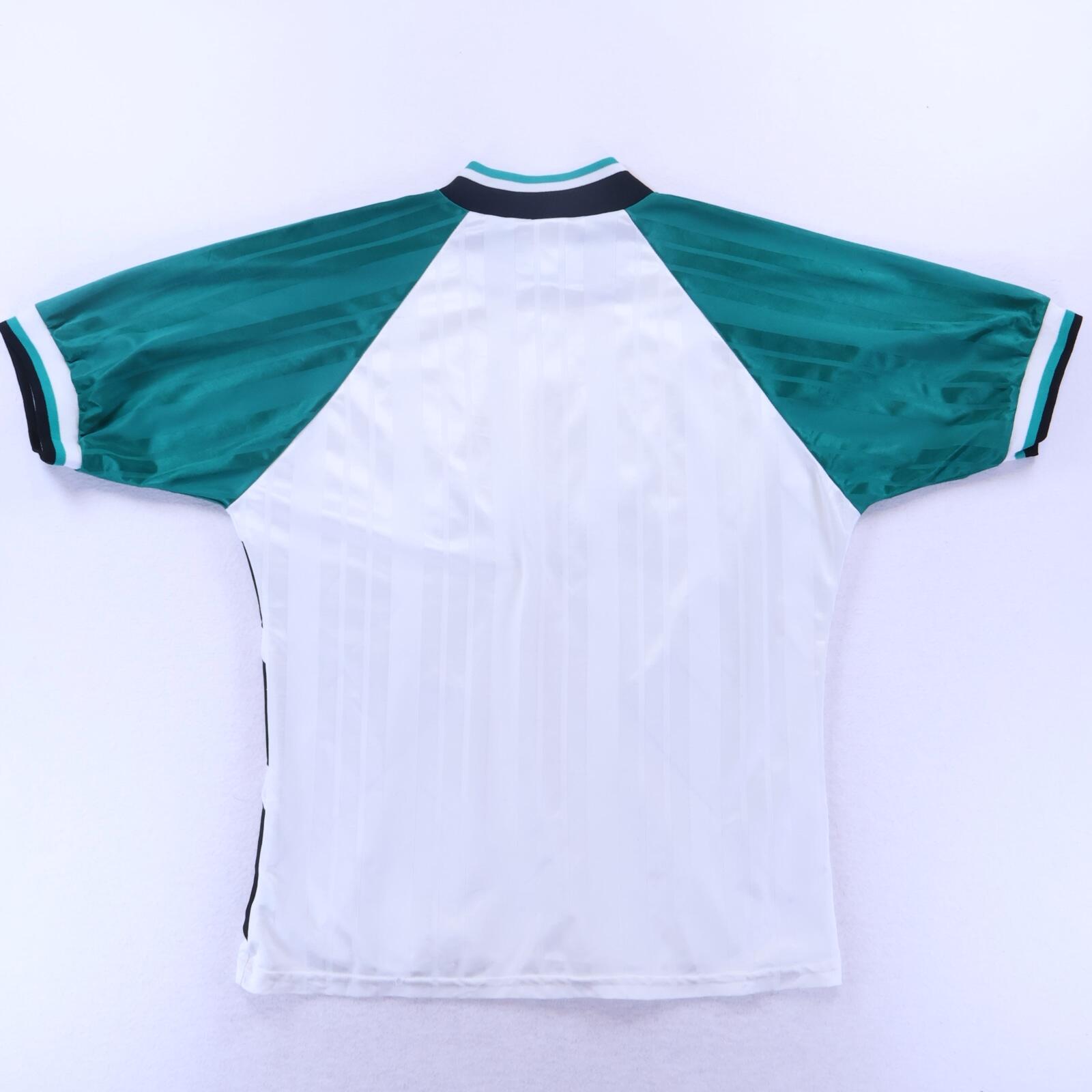 Liverpool F.C 1993/95 Away Shirt - M