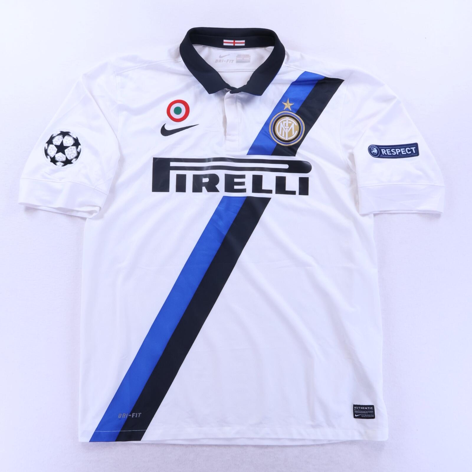 Inter Milan Forlan #9 2011/12 Away Shirt - L