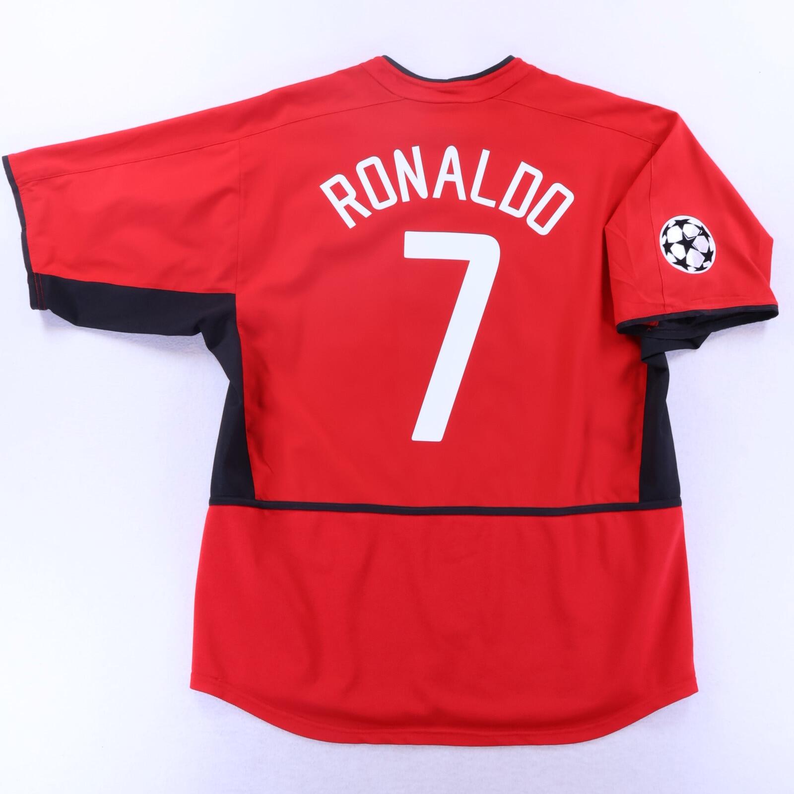 Manchester United Ronaldo #7 2002/04 Home Shirt - L