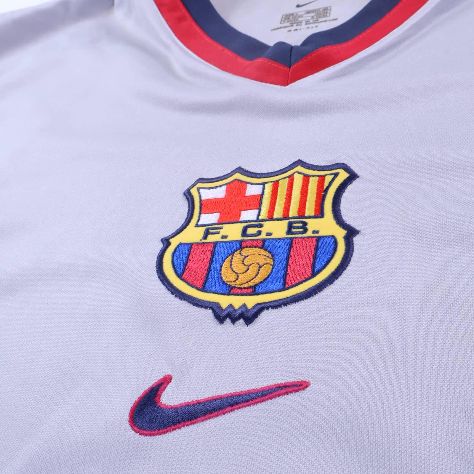 Barcelona Rivaldo #11 1998/01 Away Shirt - L