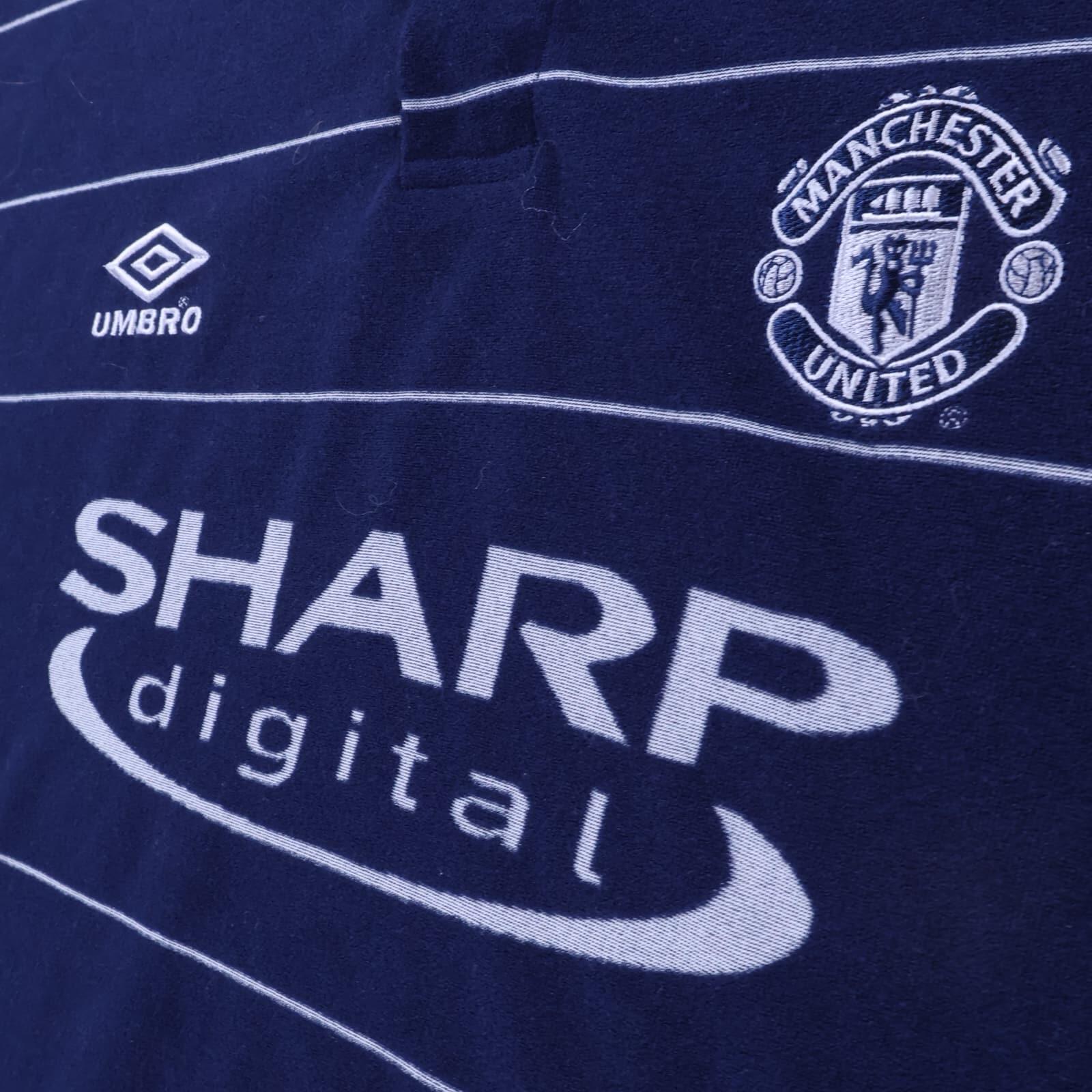 Manchester United 1999/00 Away Shirt - L