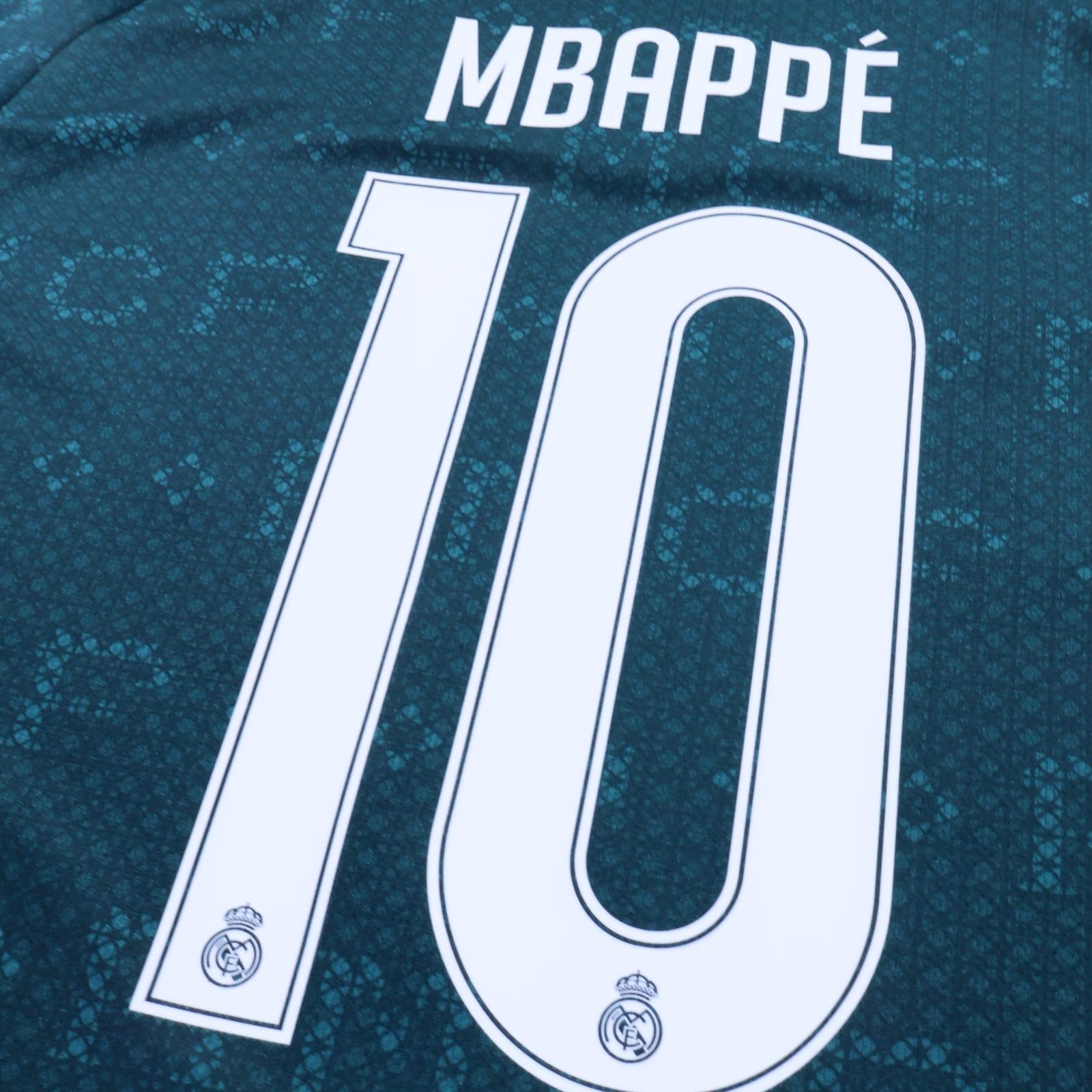 *NWT* Real Madrid Mbappé #10 2026/27 Away Shirt - XL