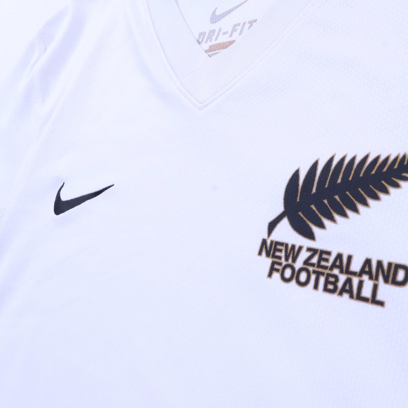 New Zealand 2010/12 Home Shirt - L