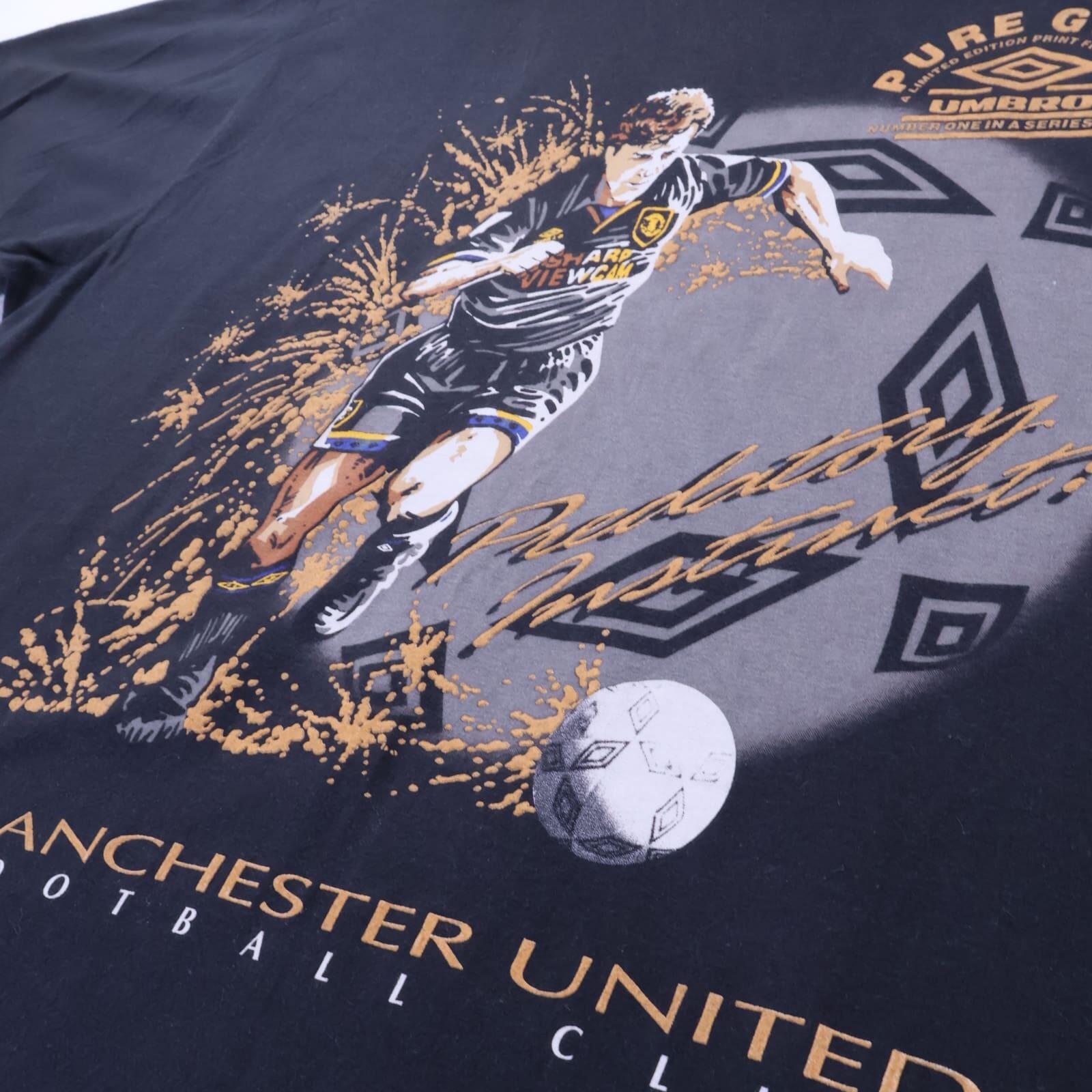 Manchester United Hughes #10 1993/95 Graphic T-Shirt - XL