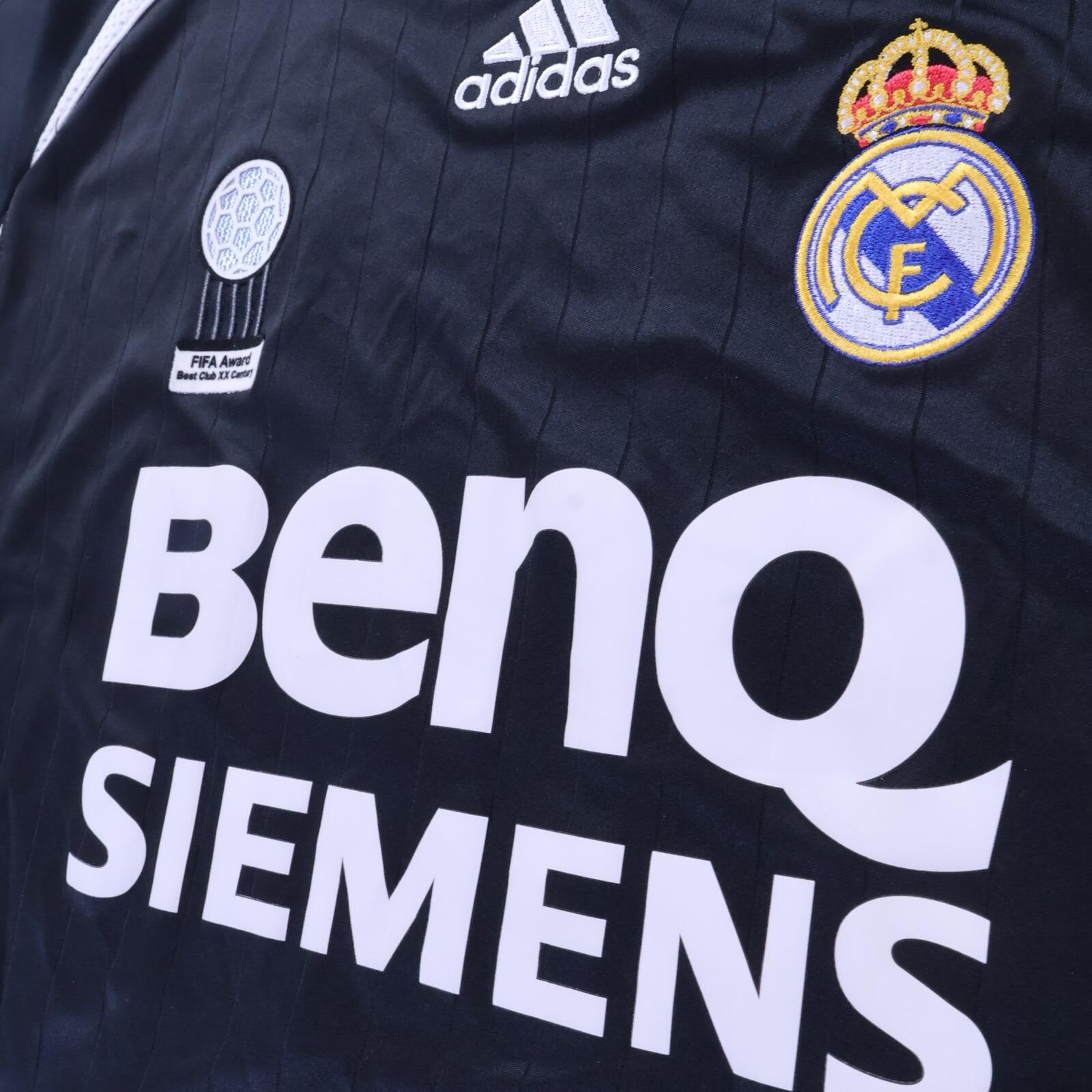 Real Madrid Marcelo #12 2006/07 Away Shirt - S