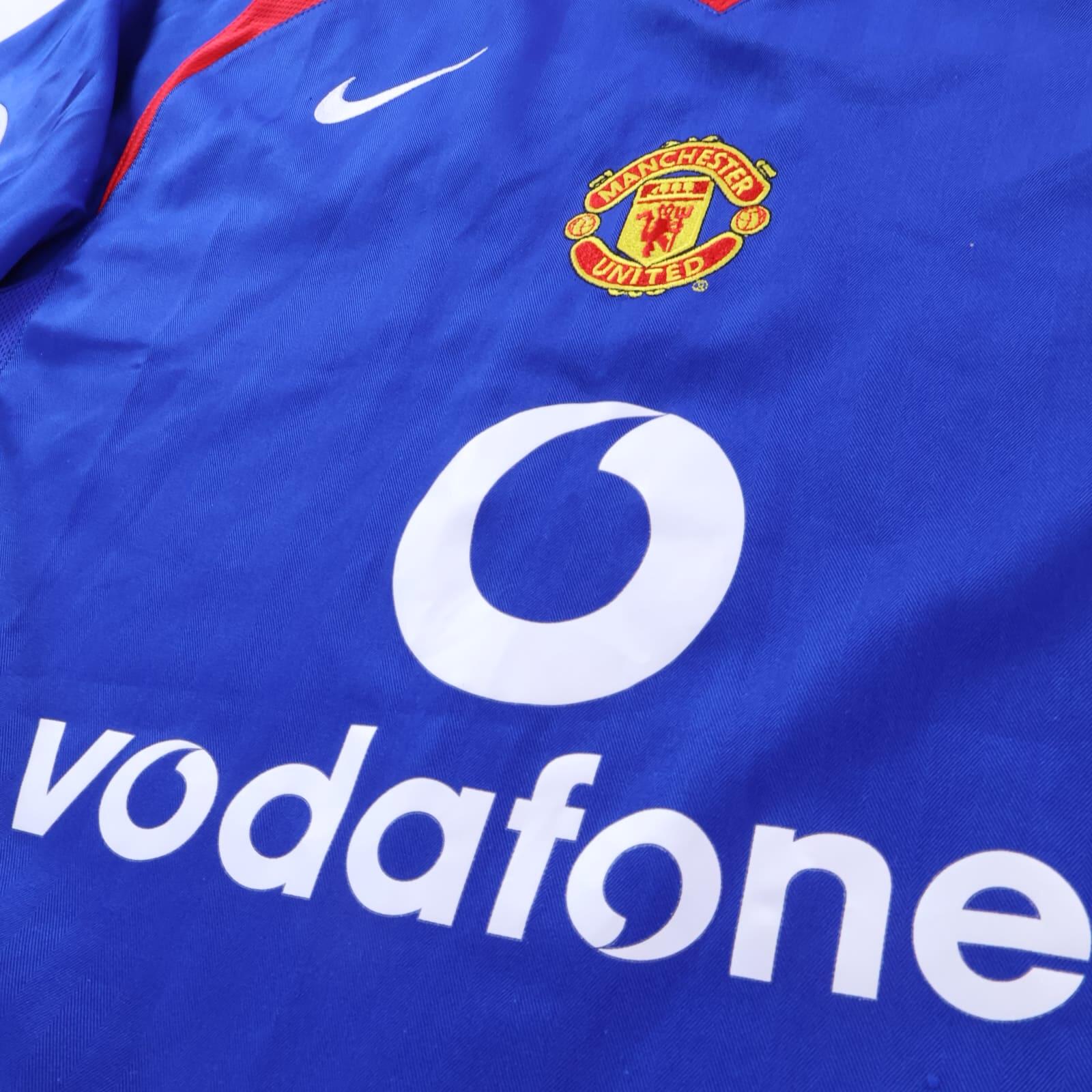 Manchester United Ronaldo #7 2005/06 Away Shirt - L