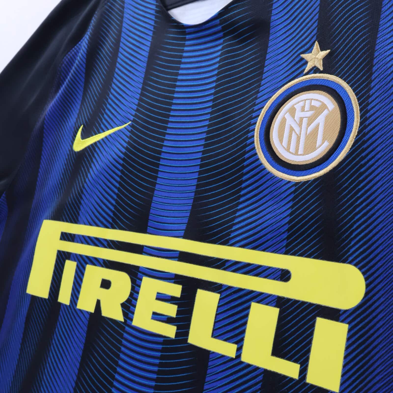 Inter Milan Palacio #8 2016/17 Home Shirt - L
