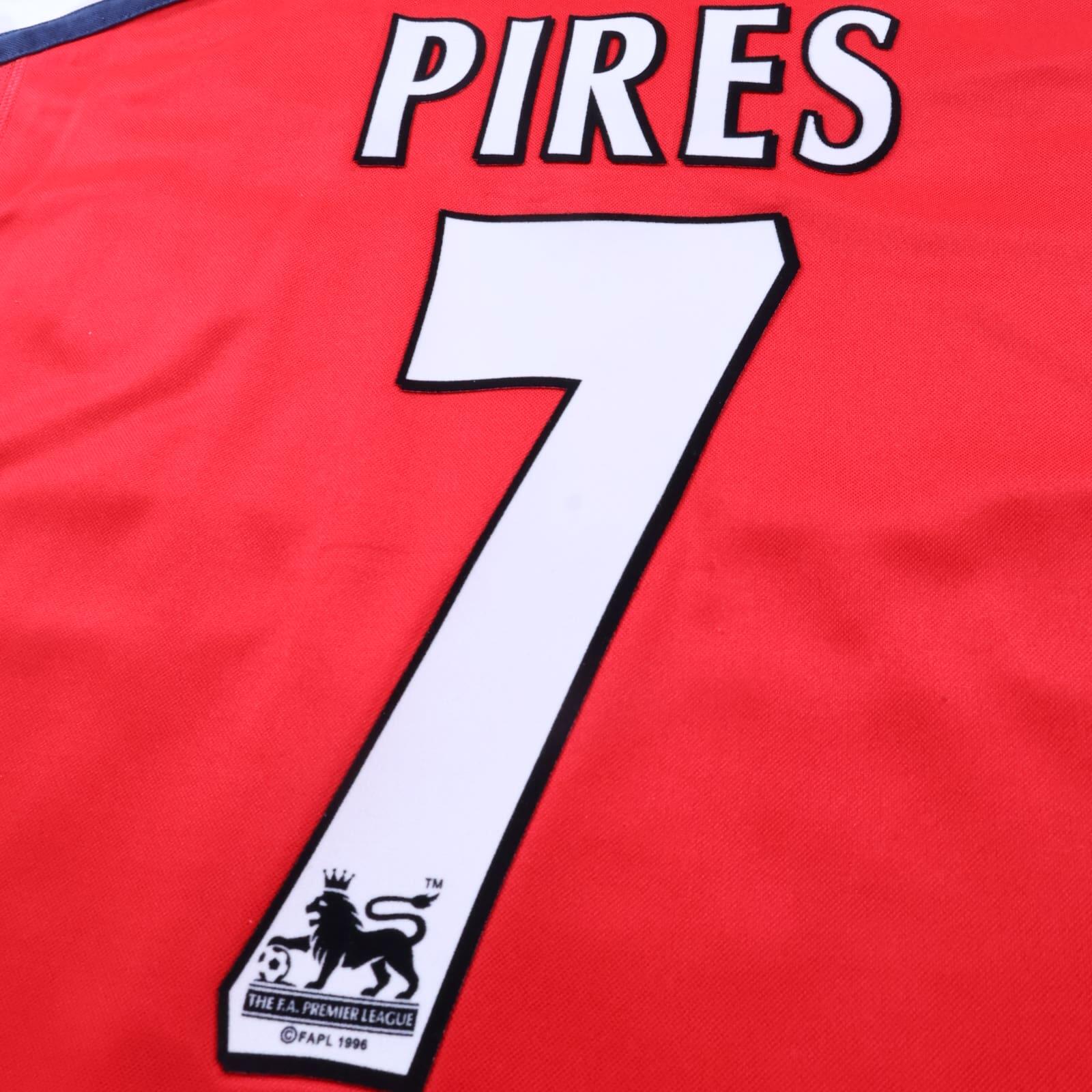 Arsenal Pires #7 2000/02 Home Shirt - XL