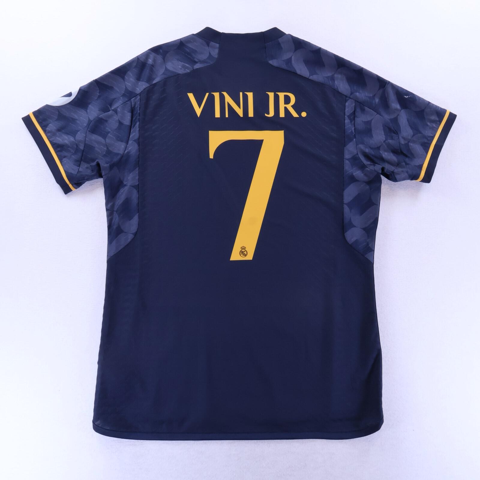 Real Madrid Vini Jr. #7 2023/24 Away Shirt - L