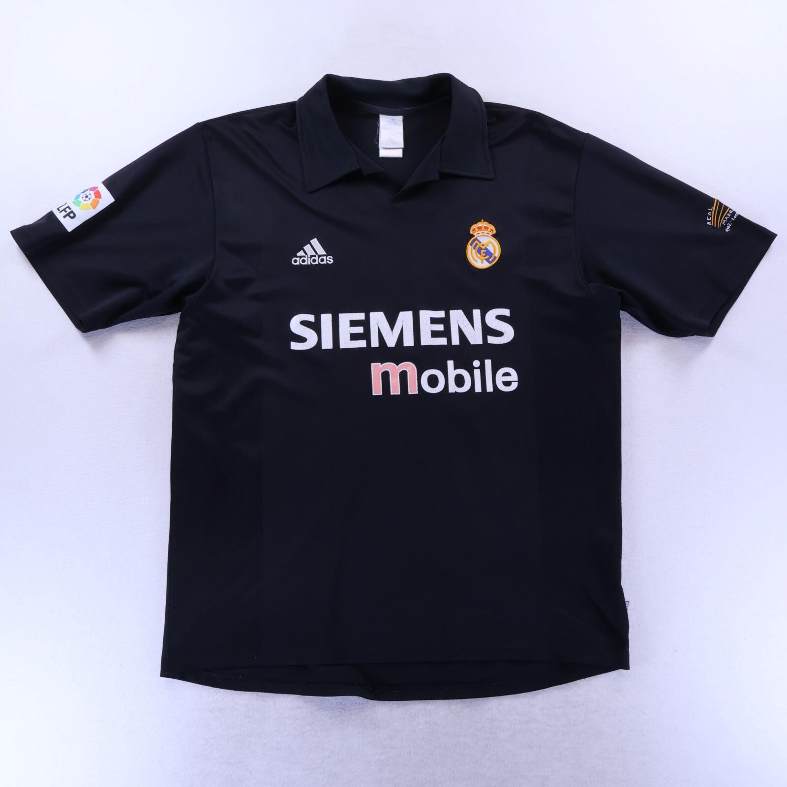 Real Madrid R. Carlos #3 2002/03 Away Shirt - L