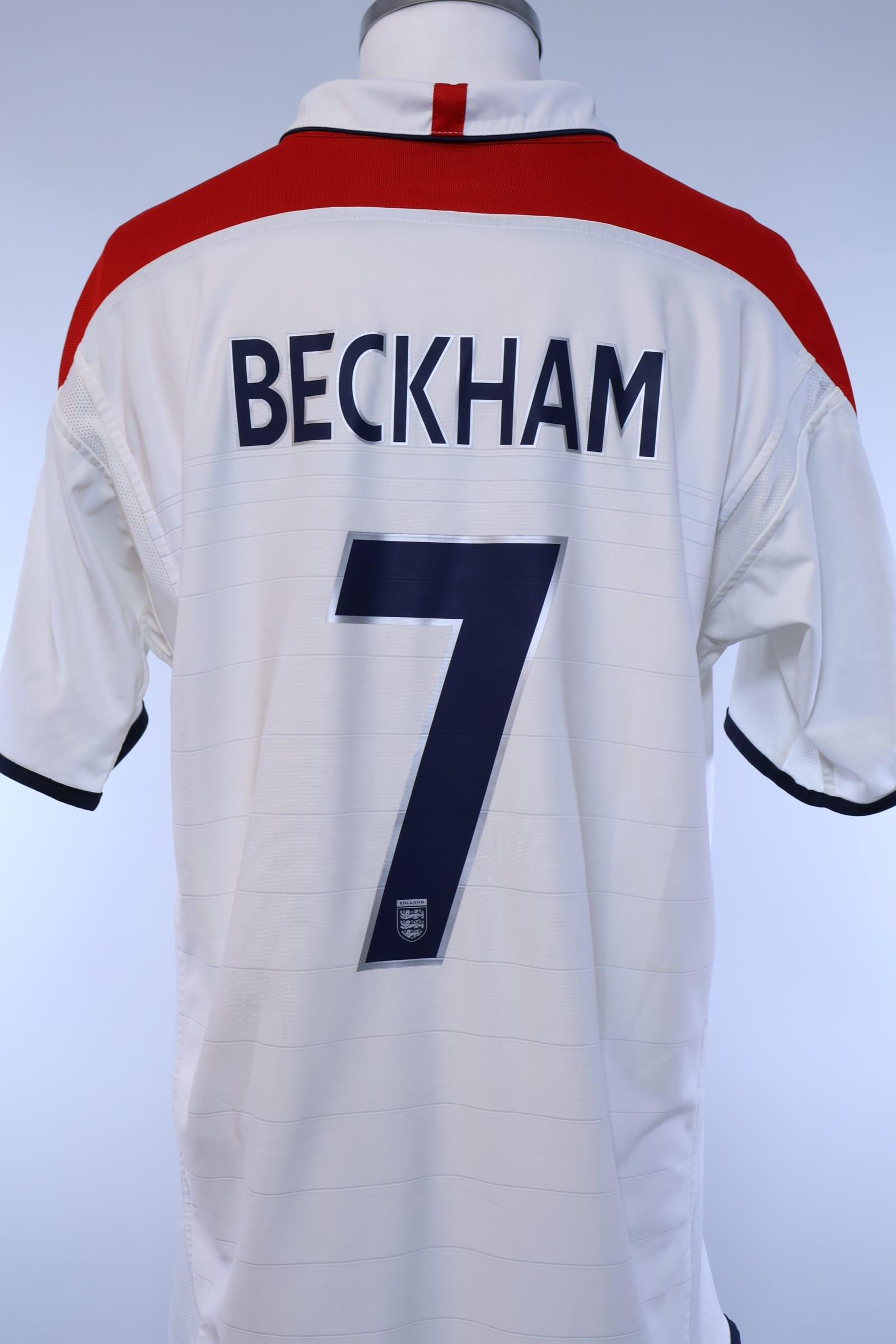 England 2003/05 Beckham #7 Home Shirt - XL Authenic Original Football Shirt