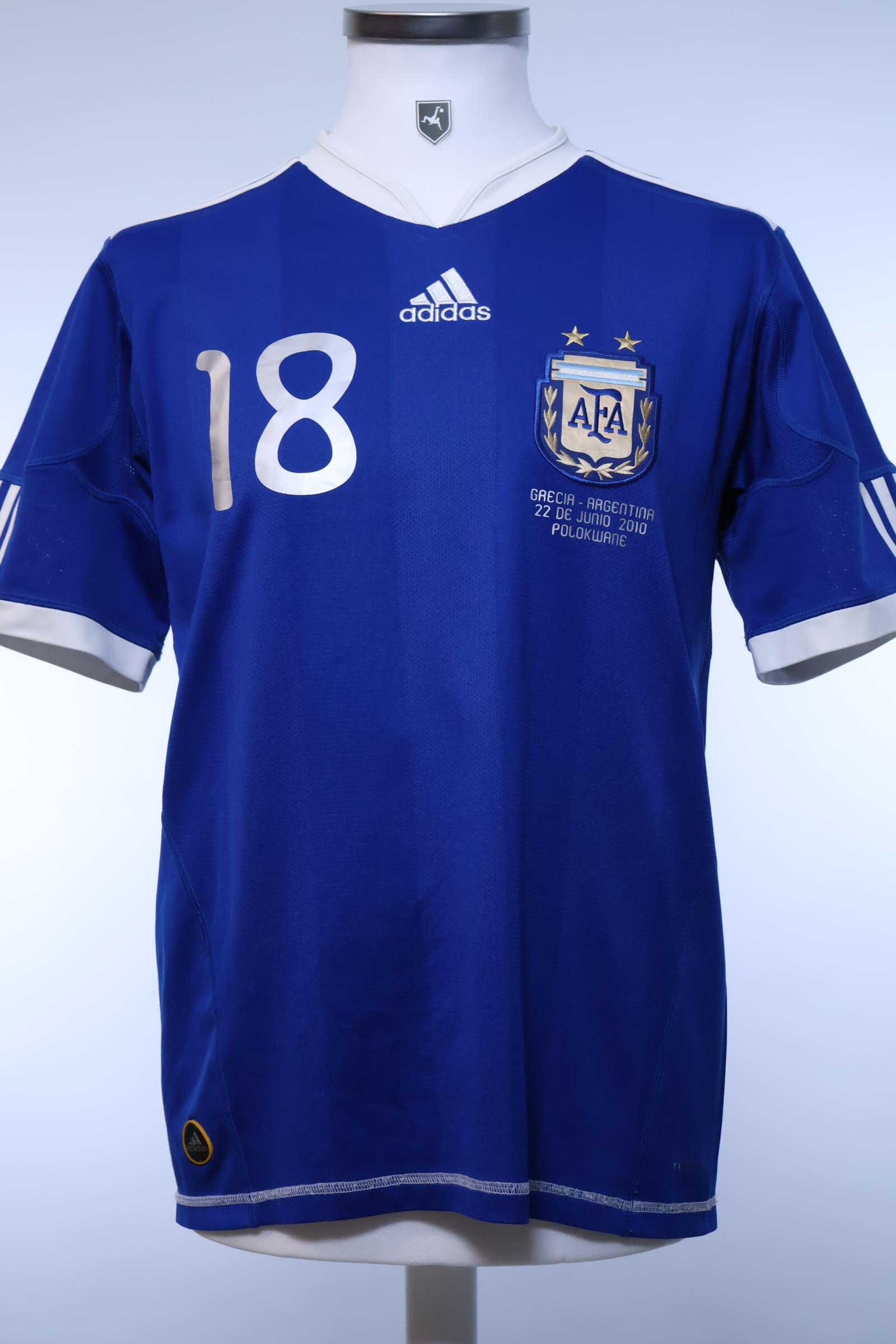 Argentina 2010/ Palermo #18 World Cup Away - MAuthentic Original Football Shirt