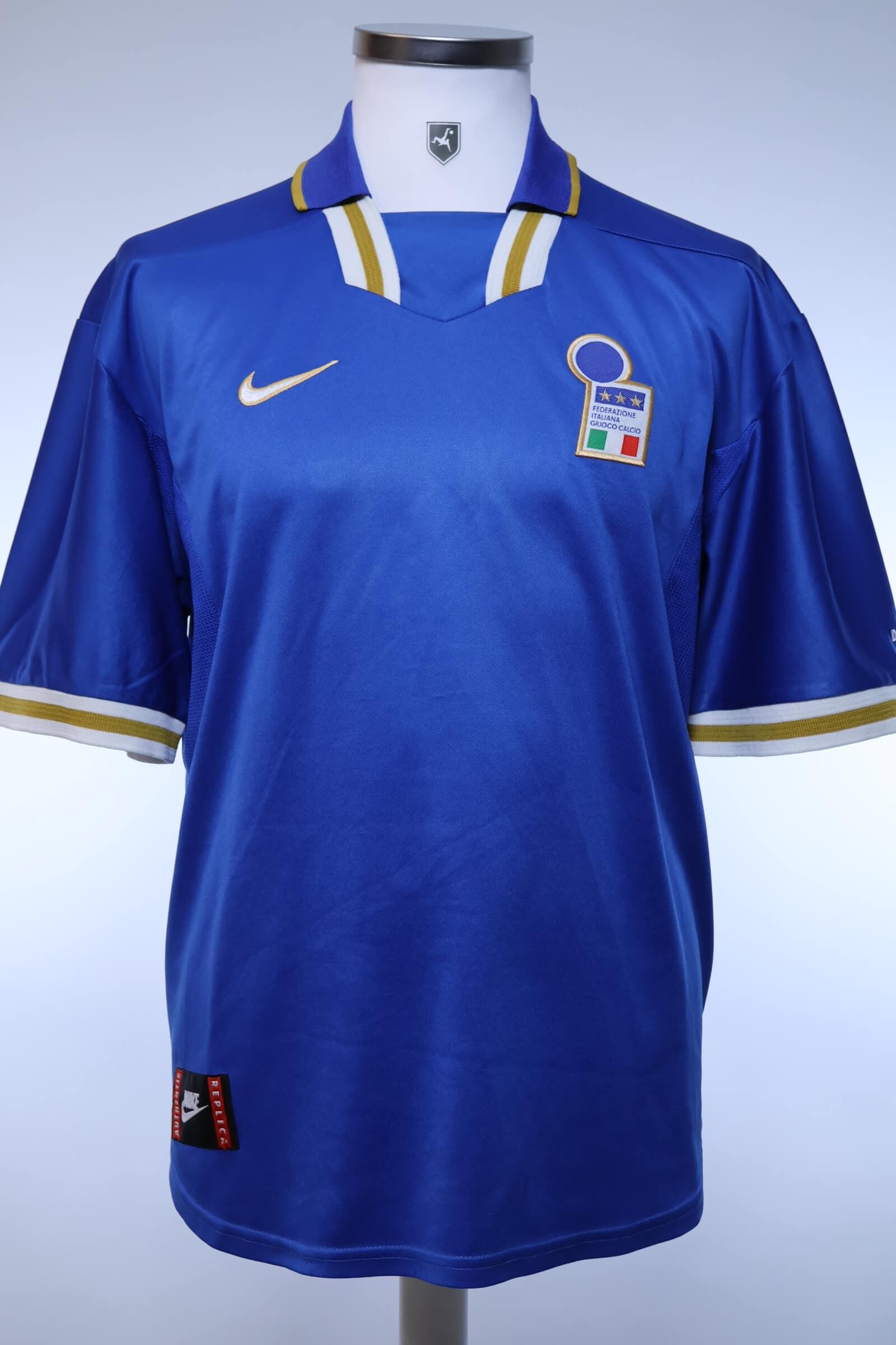 Italy 1996/97 Home Shirt - L- FRONT