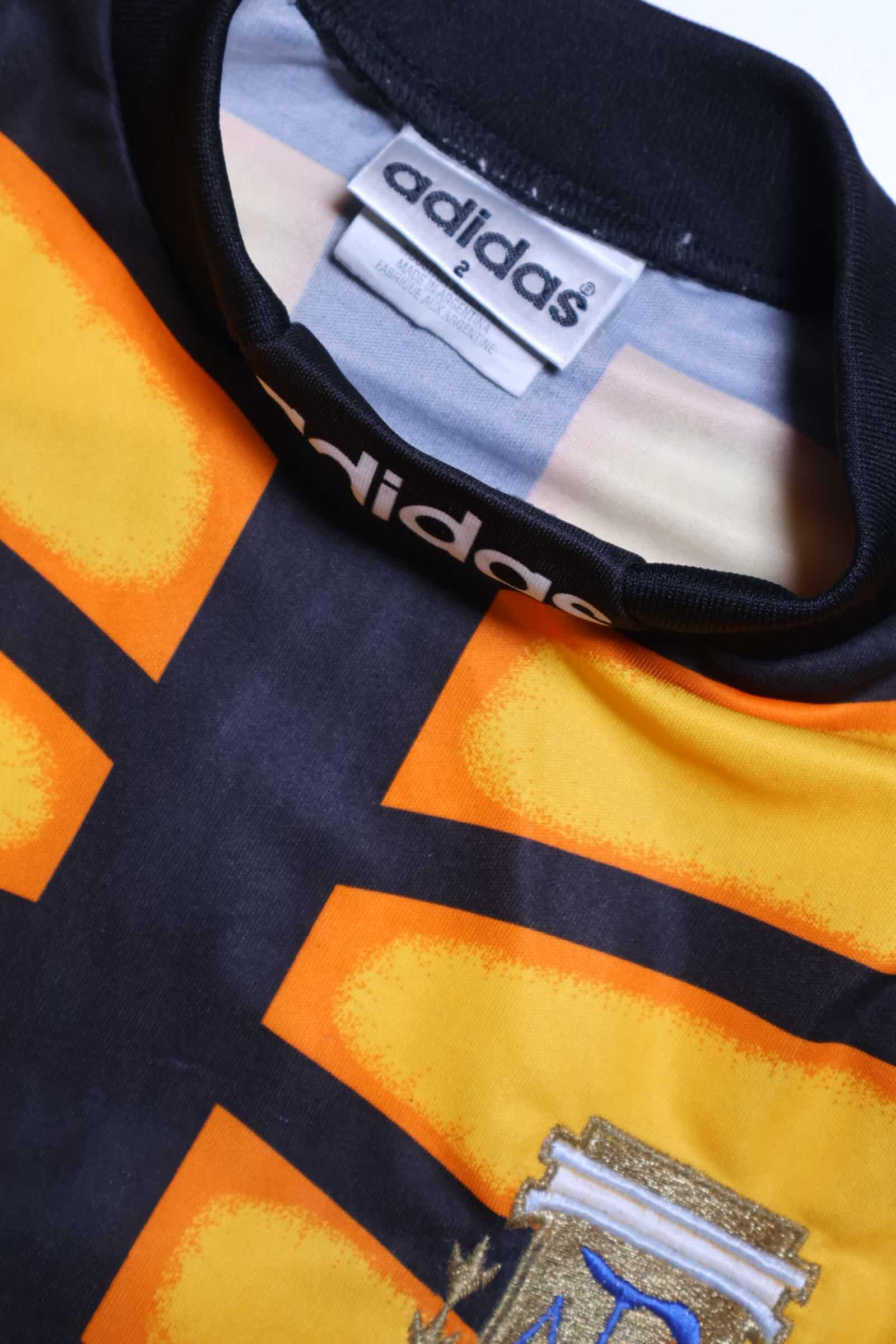 Argentina #1 1995/97 Goalkeeper Shirt - M- TAGS