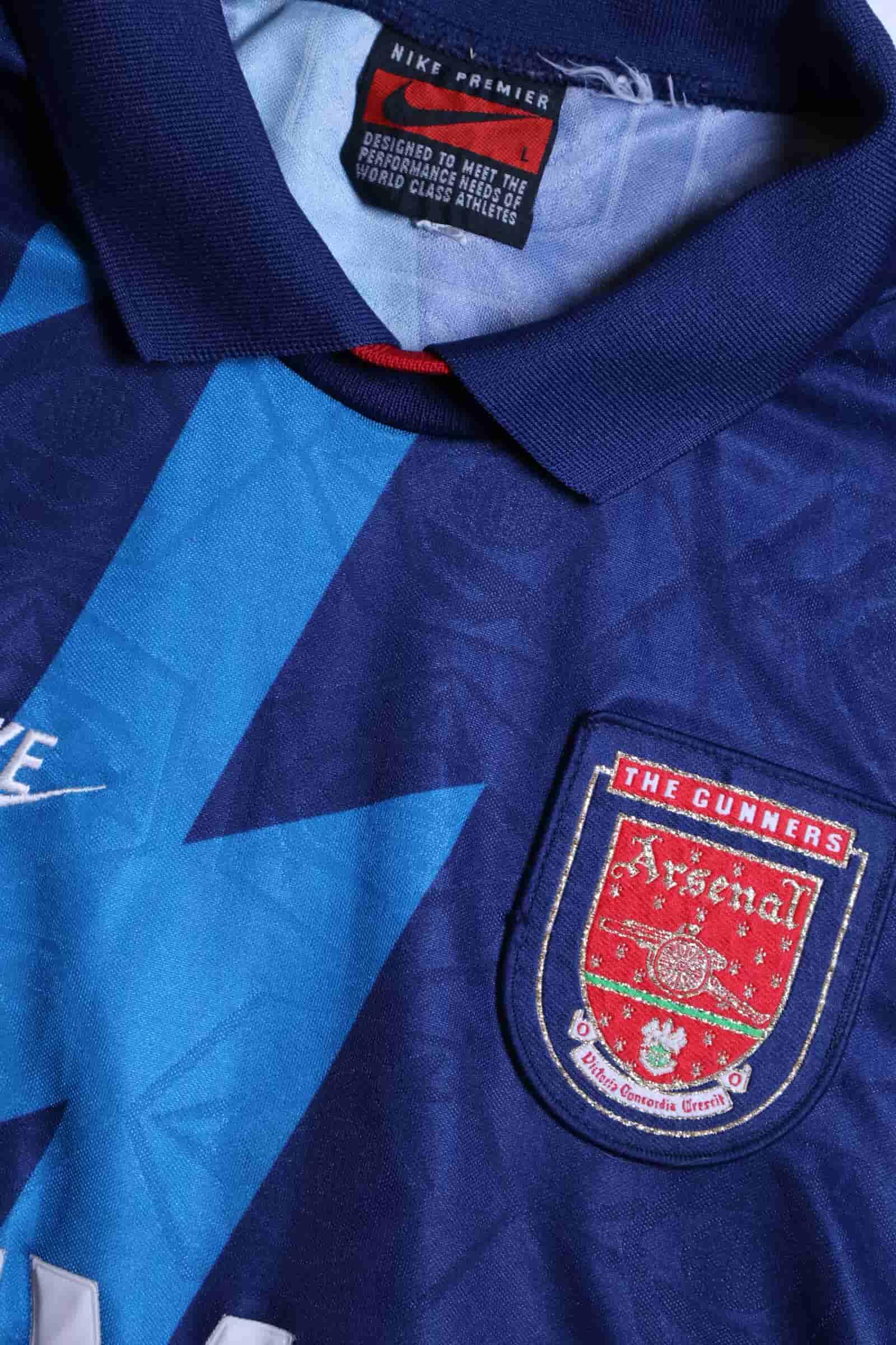 Arsenal 1995/96 Away Shirt - L