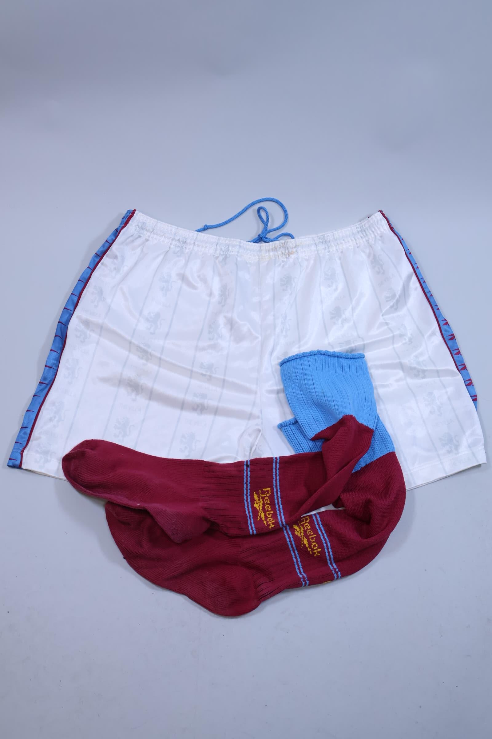Aston Villa 1995/96 Shorts - XL- BACK