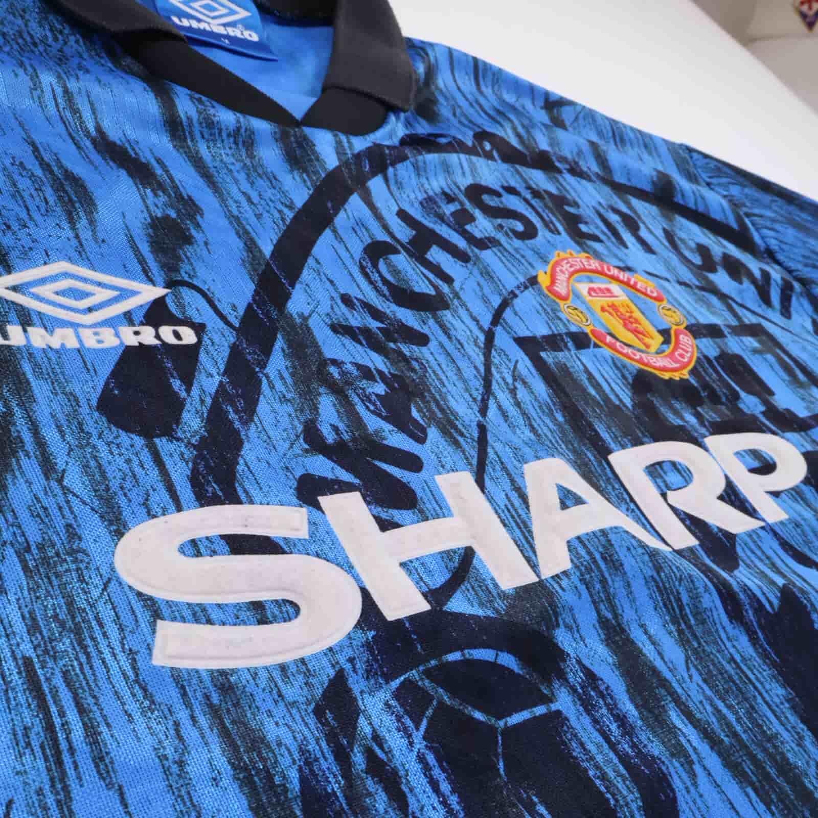 Manchester United 1992/93 Away Shirt - M