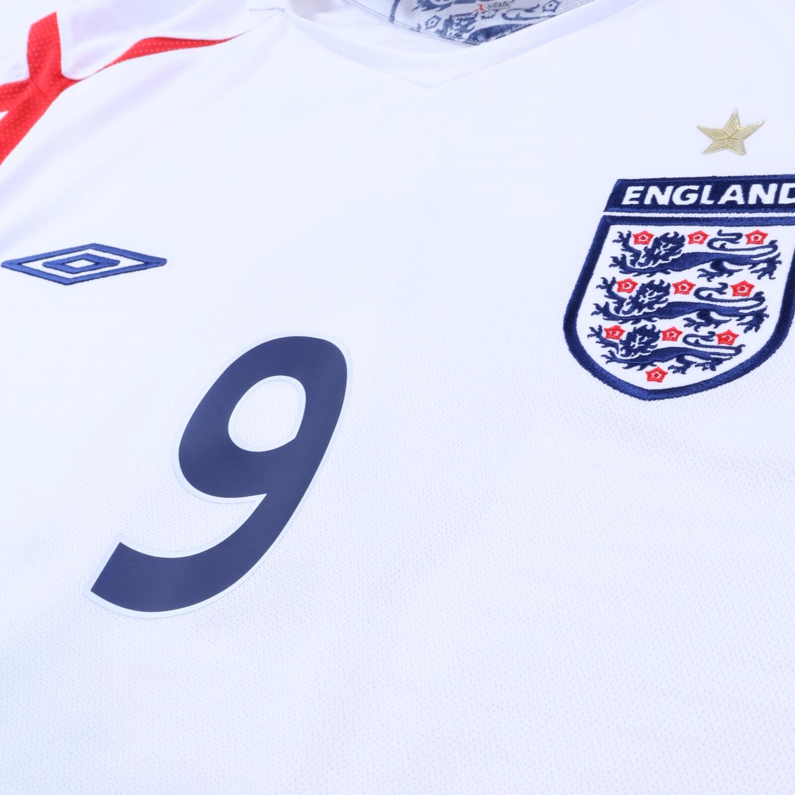 England Crouch #9 2005/07 Home Shirt - XL