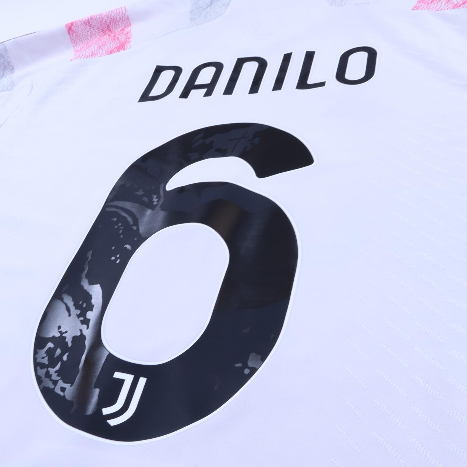 Juventus Danilo #6 2023/24 Away Shirt - Player Issue - M