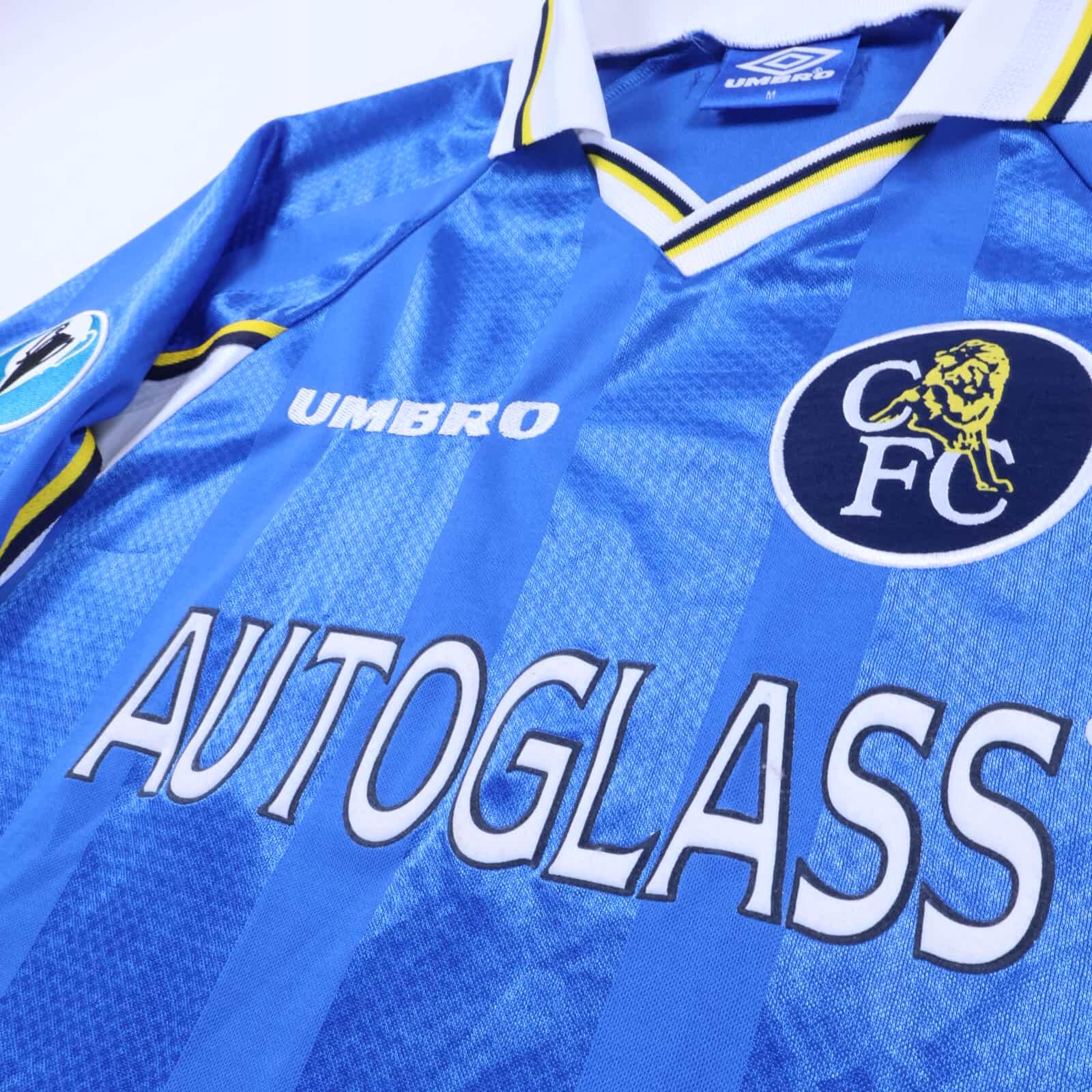Chelsea Zola #25 1997/99 Home Shirt - M