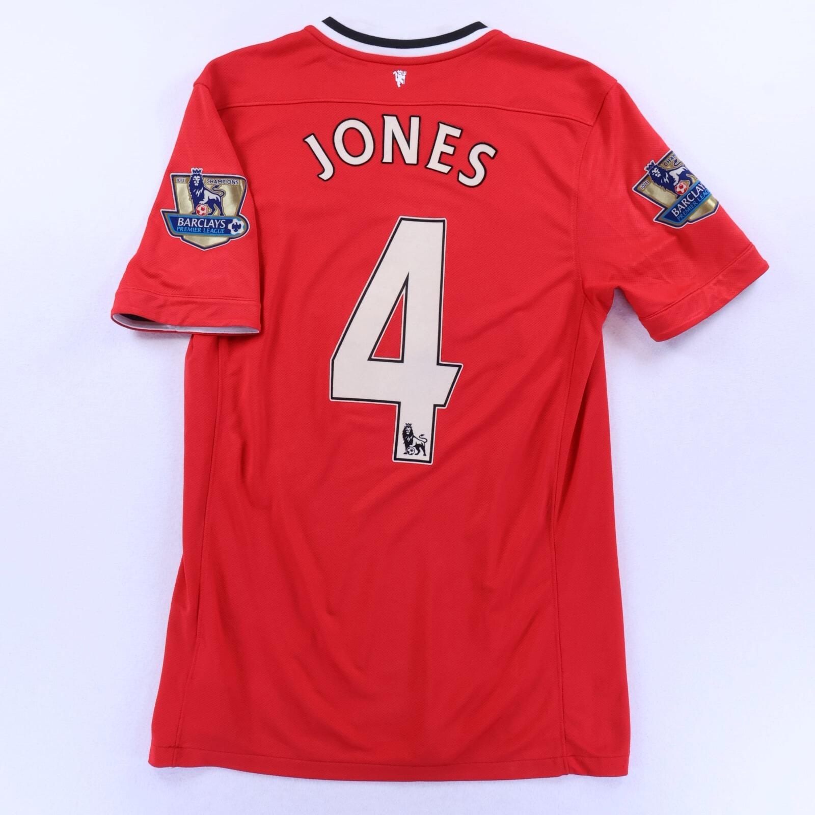 Manchester United Jones #4 2011/12 Home Shirt - M