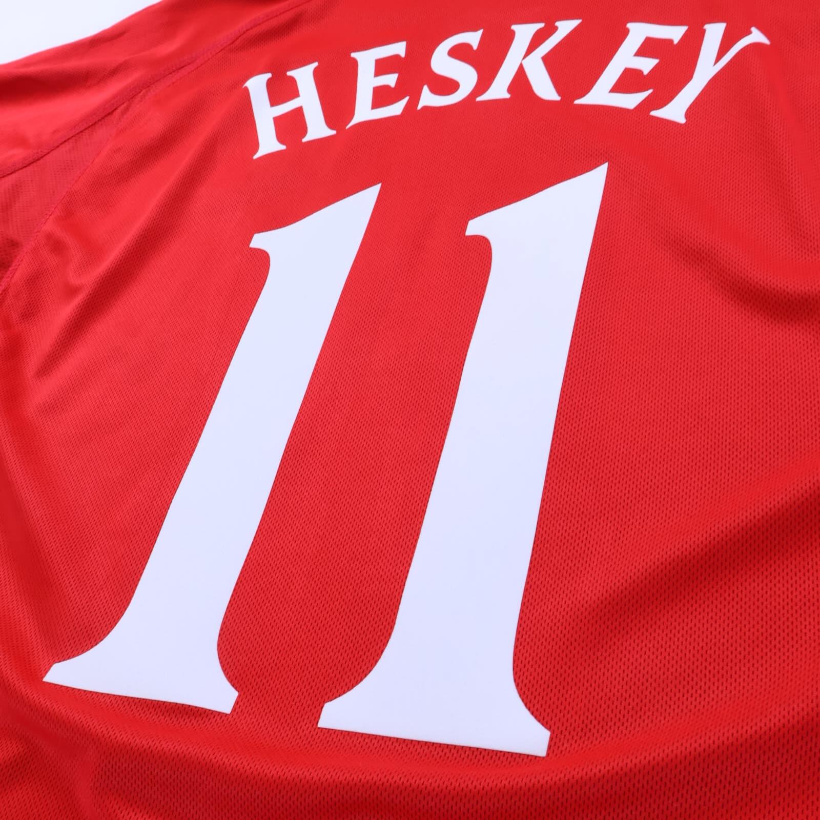 England Heskey #11 2002/04 Away Shirt - Reversible - L