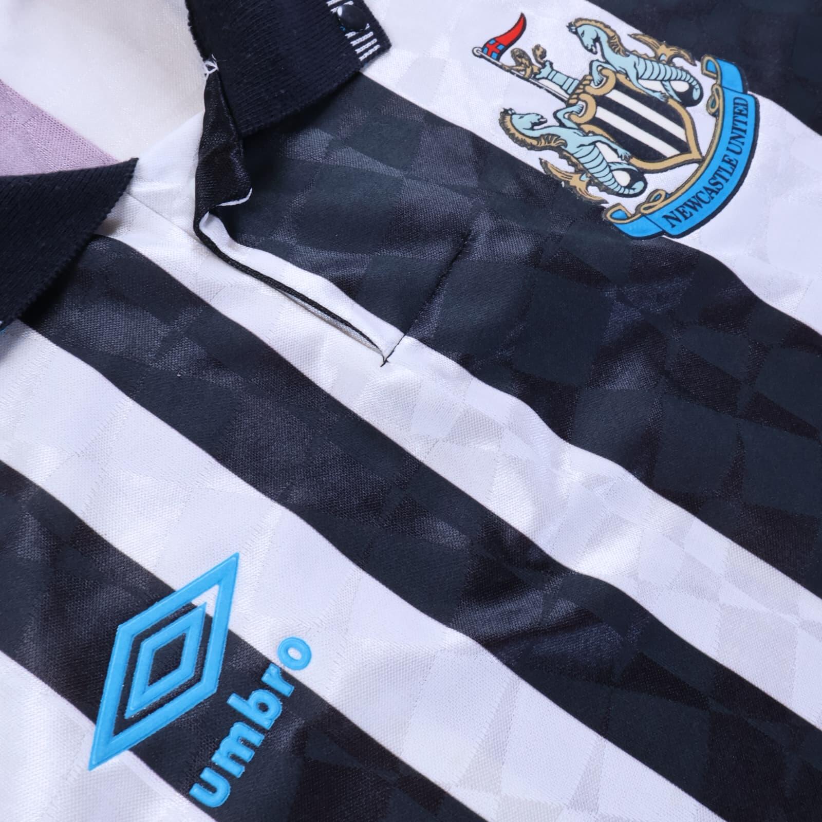 Newcastle United 1990/93 Home Shirt - L- BACK