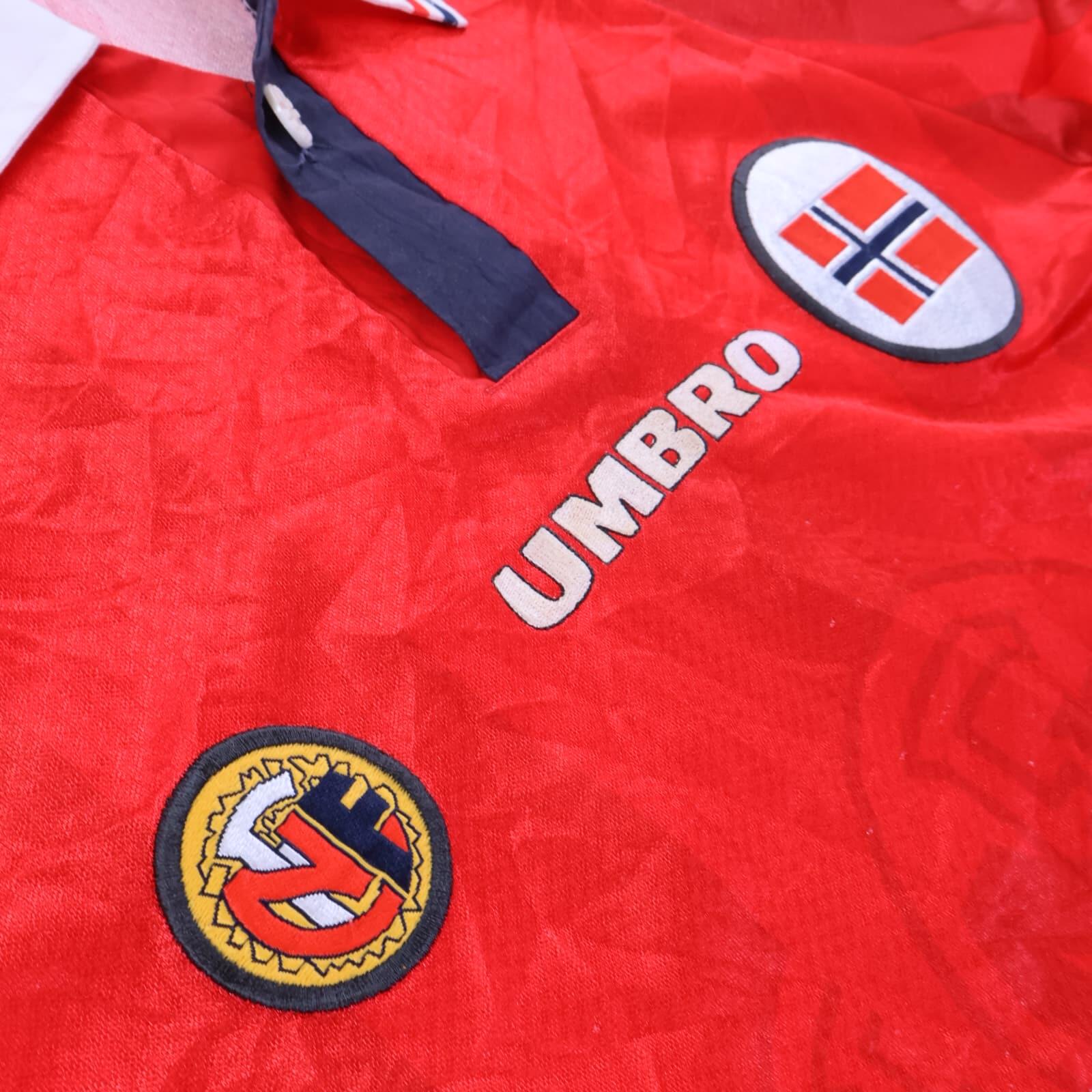 Norway 1998/00 Home Shirt - M