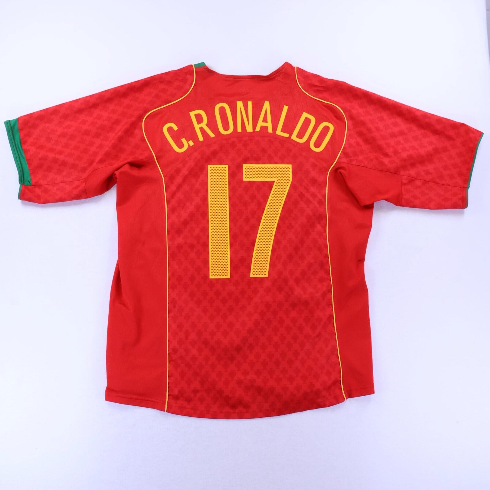 Portugal C.Ronaldo #17 2004/06 Home Shirt - XL