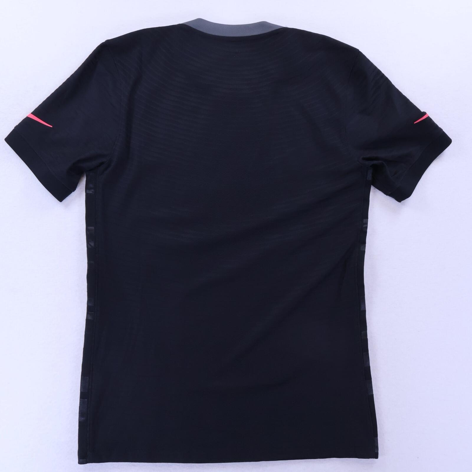 Bayern Munich 2021/22 Away Shirt - XL