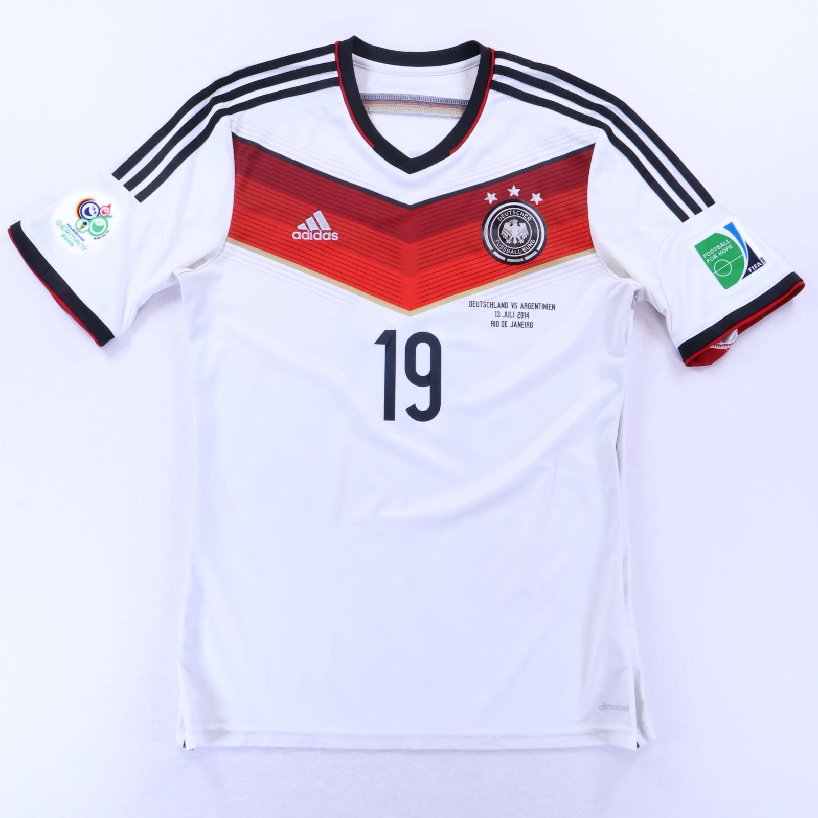 Germany Gotze #19 2014 Home Shirt - L
