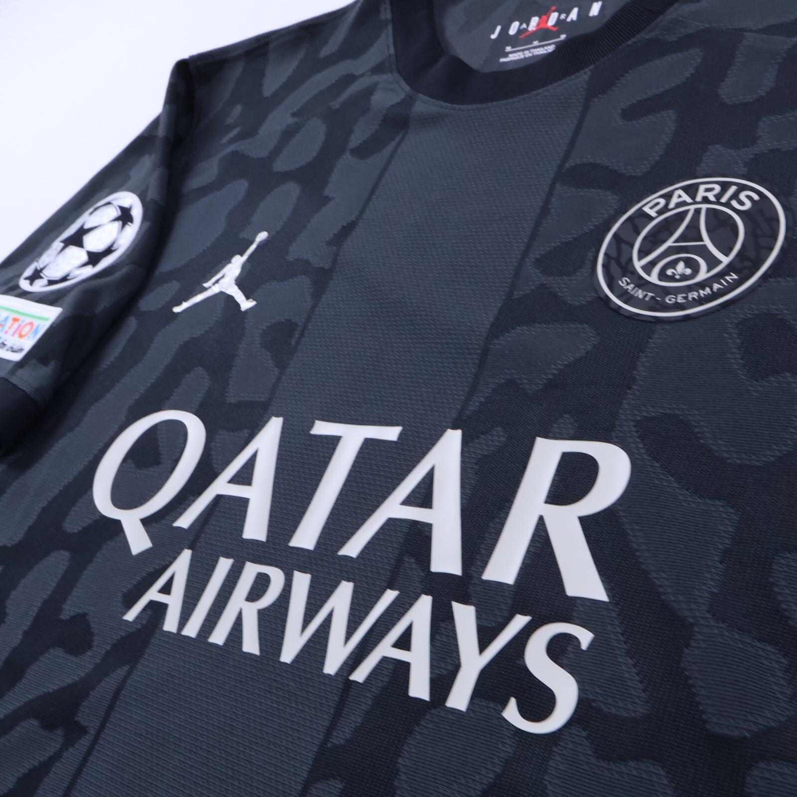 *MINT* Paris Saint-Germain F.C Mbappé #7 2023/24 Third Shirt - Player Issue - M
