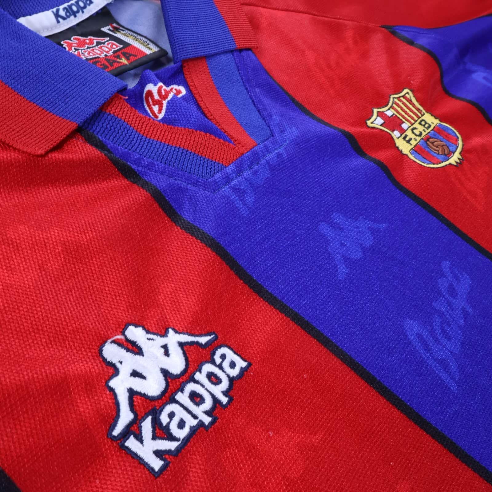 Barcelona Ronaldo #9 1995/97 Home Shirt - M