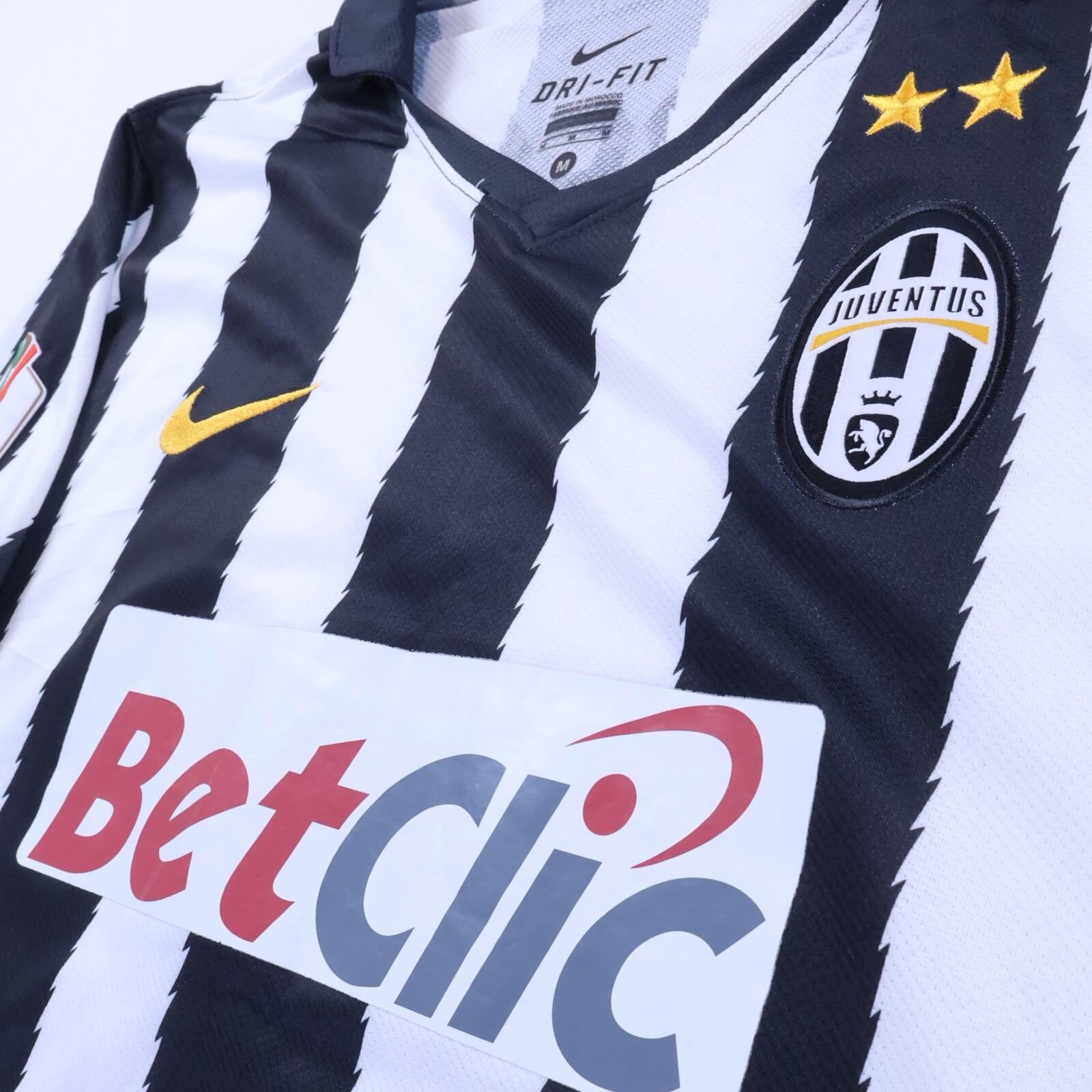 Juventus Trezeguet #17 2010/11 Home Shirt - M