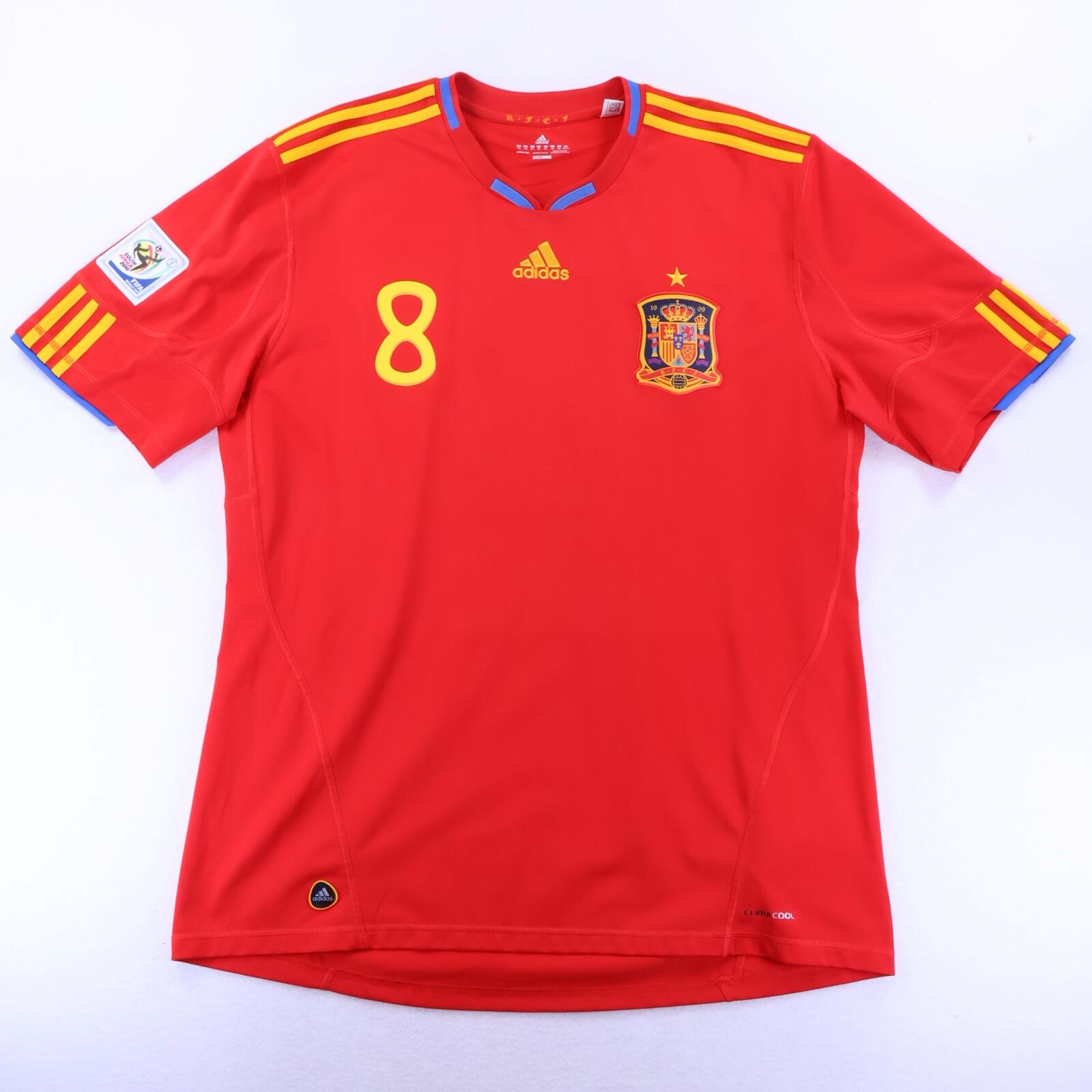 Spain Xavi #8 2010/11 Home Shirt - XXL